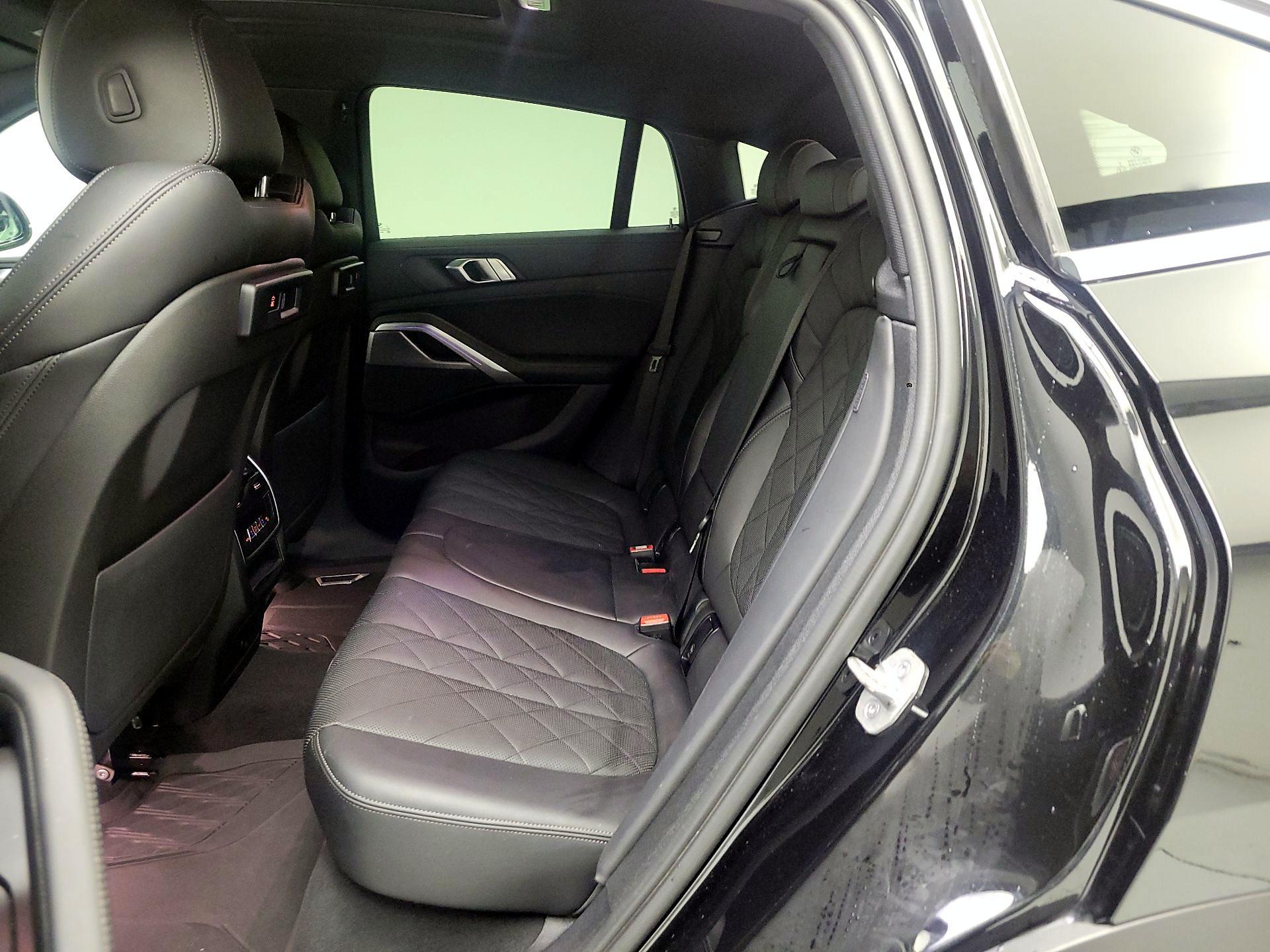 Thumbnail: 2023 BMW X6 - 19