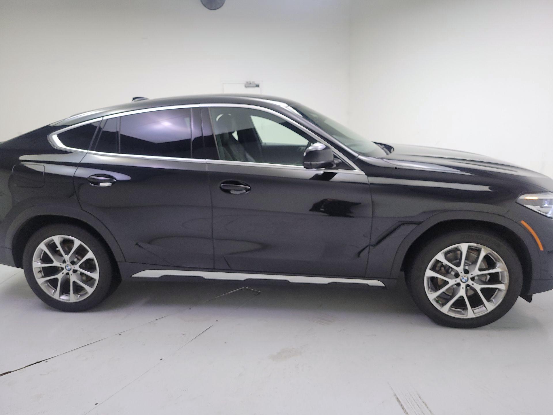 Thumbnail: 2023 BMW X6 - 4