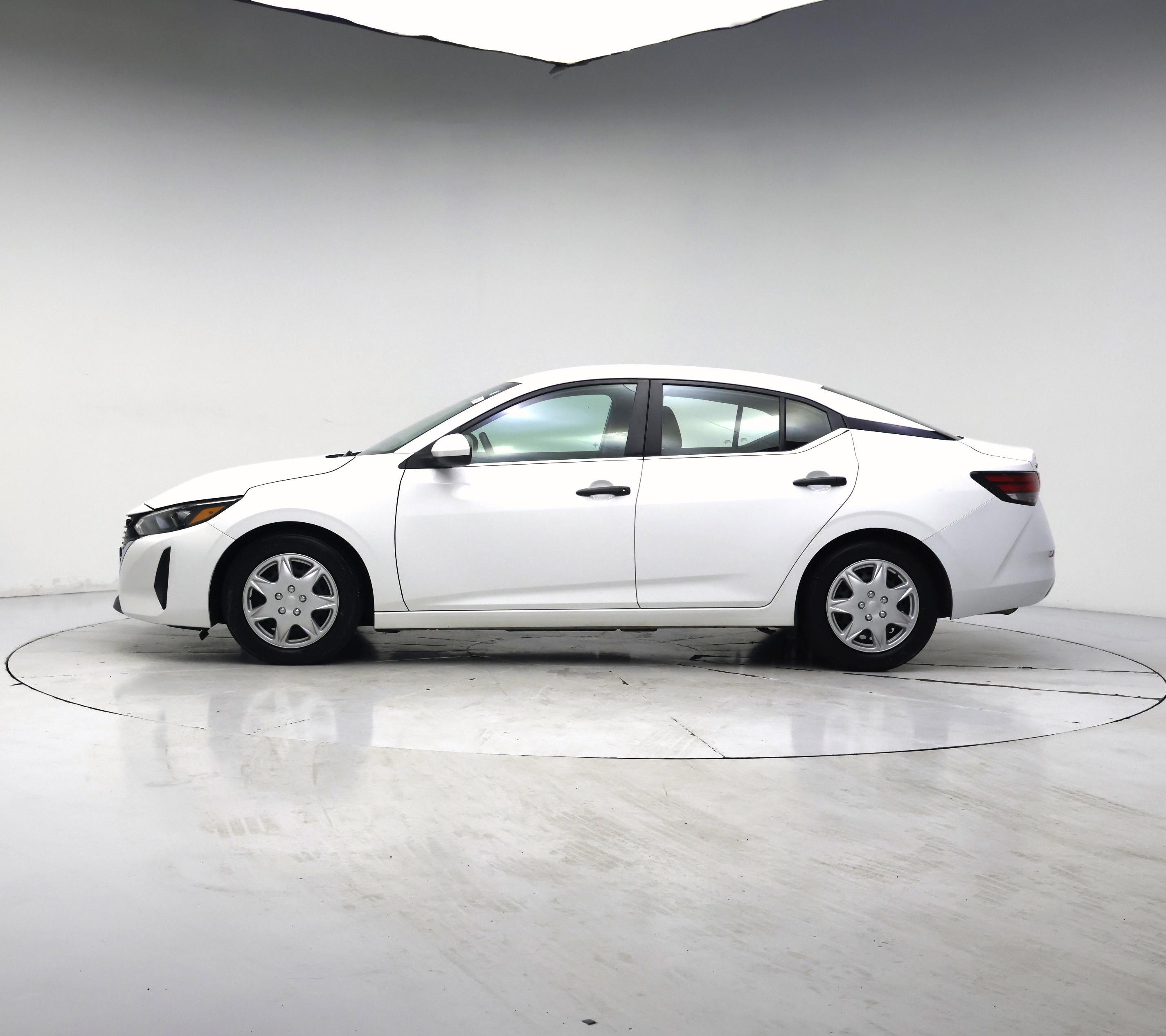 Thumbnail: 2024 Nissan Sentra - 3