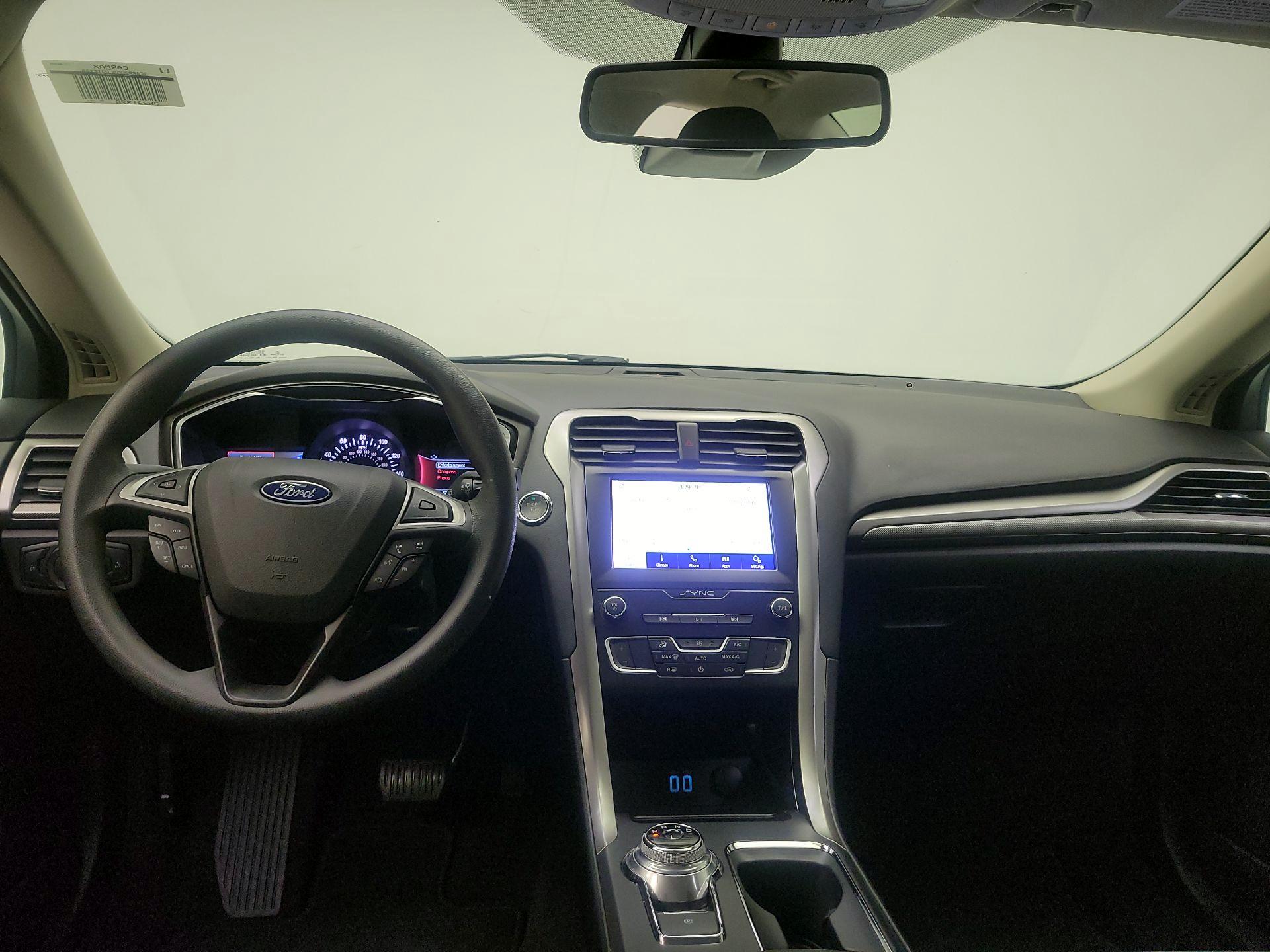 Thumbnail: 2020 Ford Fusion - 9
