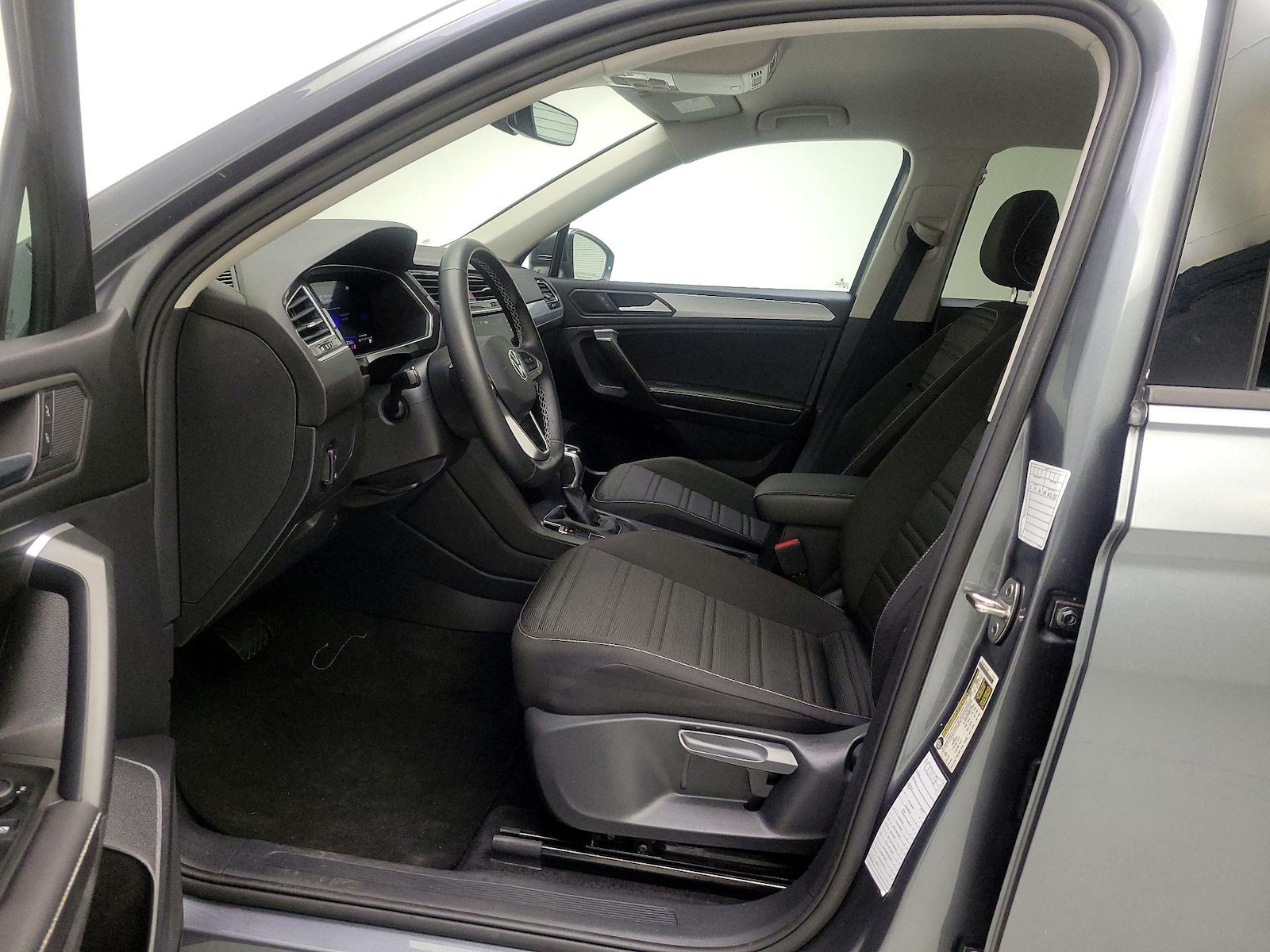 2024 Volkswagen Tiguan S - Photo 12
