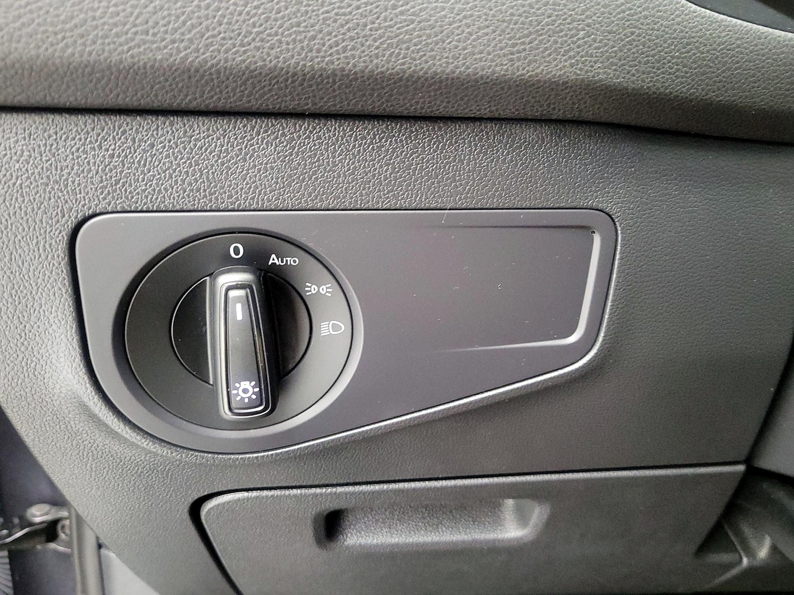 2024 Volkswagen Tiguan S - Photo 14