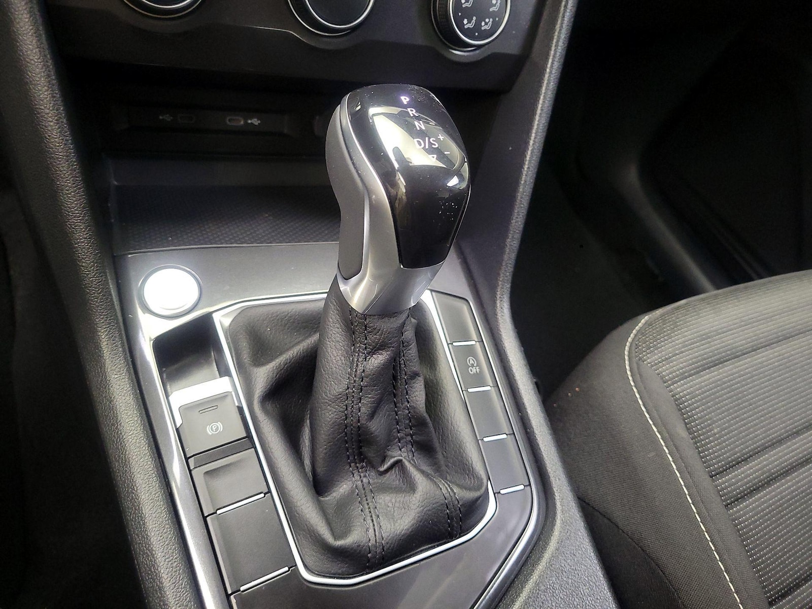 2024 Volkswagen Tiguan S - Photo 18