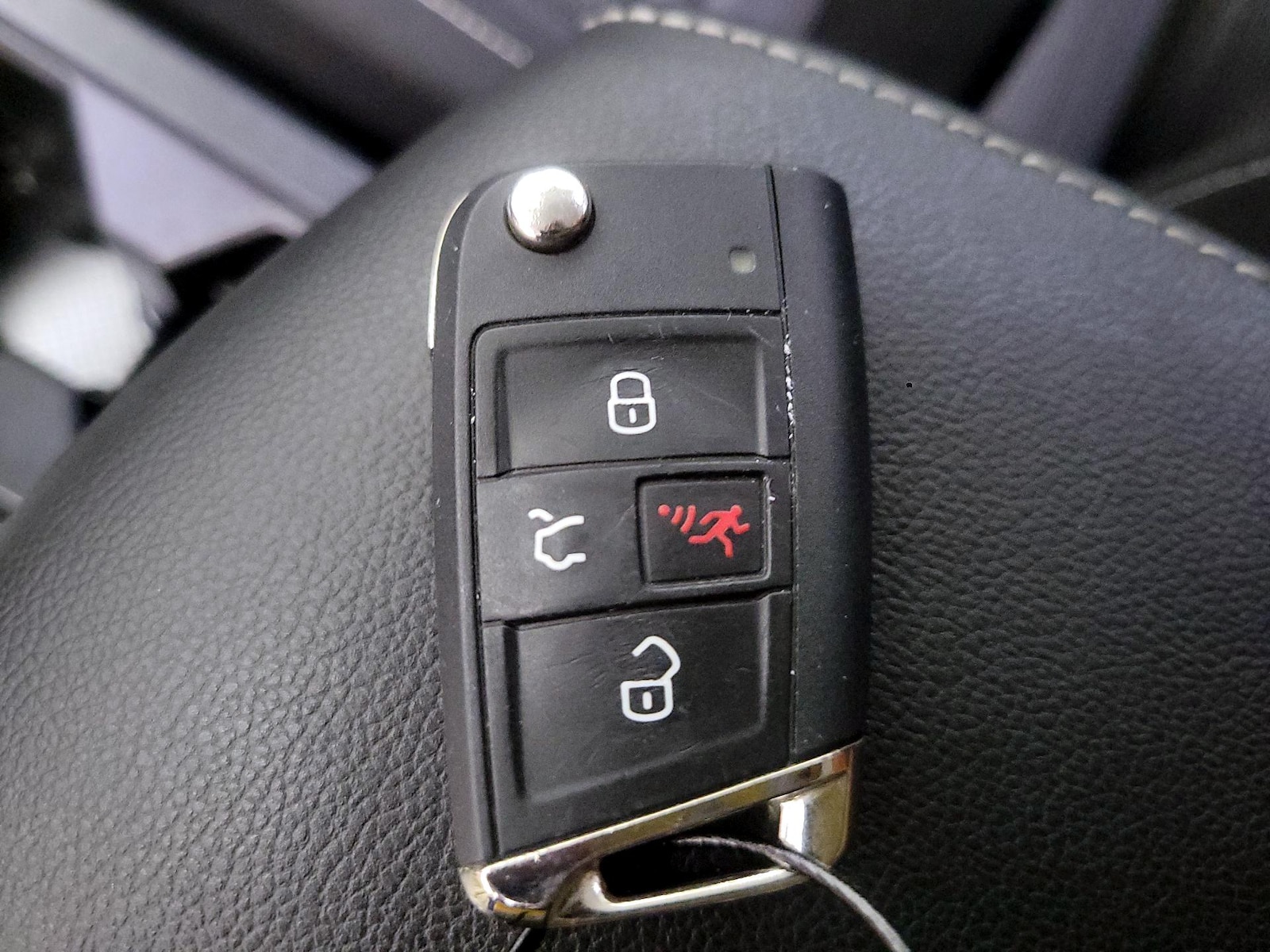 2024 Volkswagen Tiguan S - Photo 23