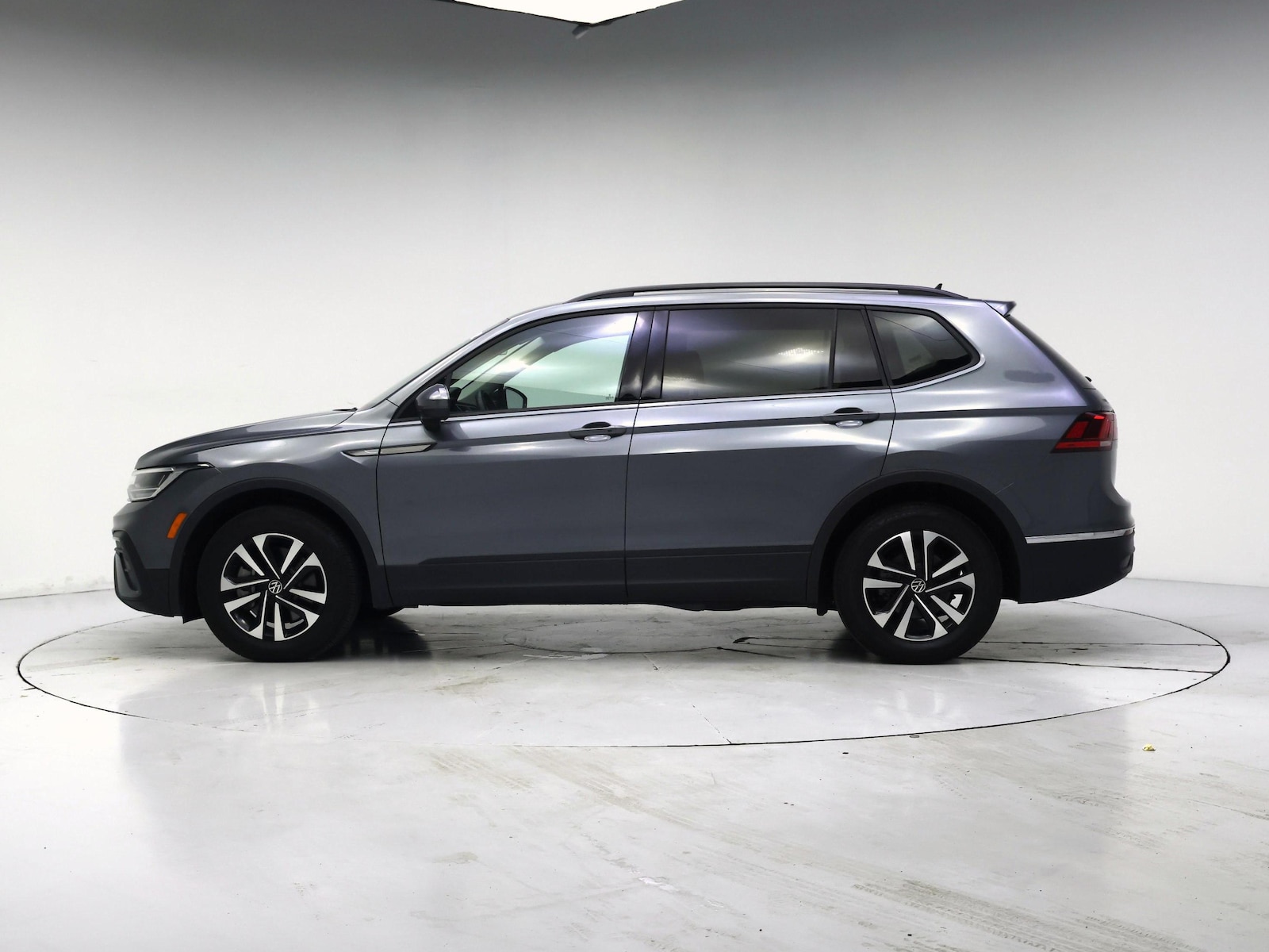2024 Volkswagen Tiguan S - Photo 4