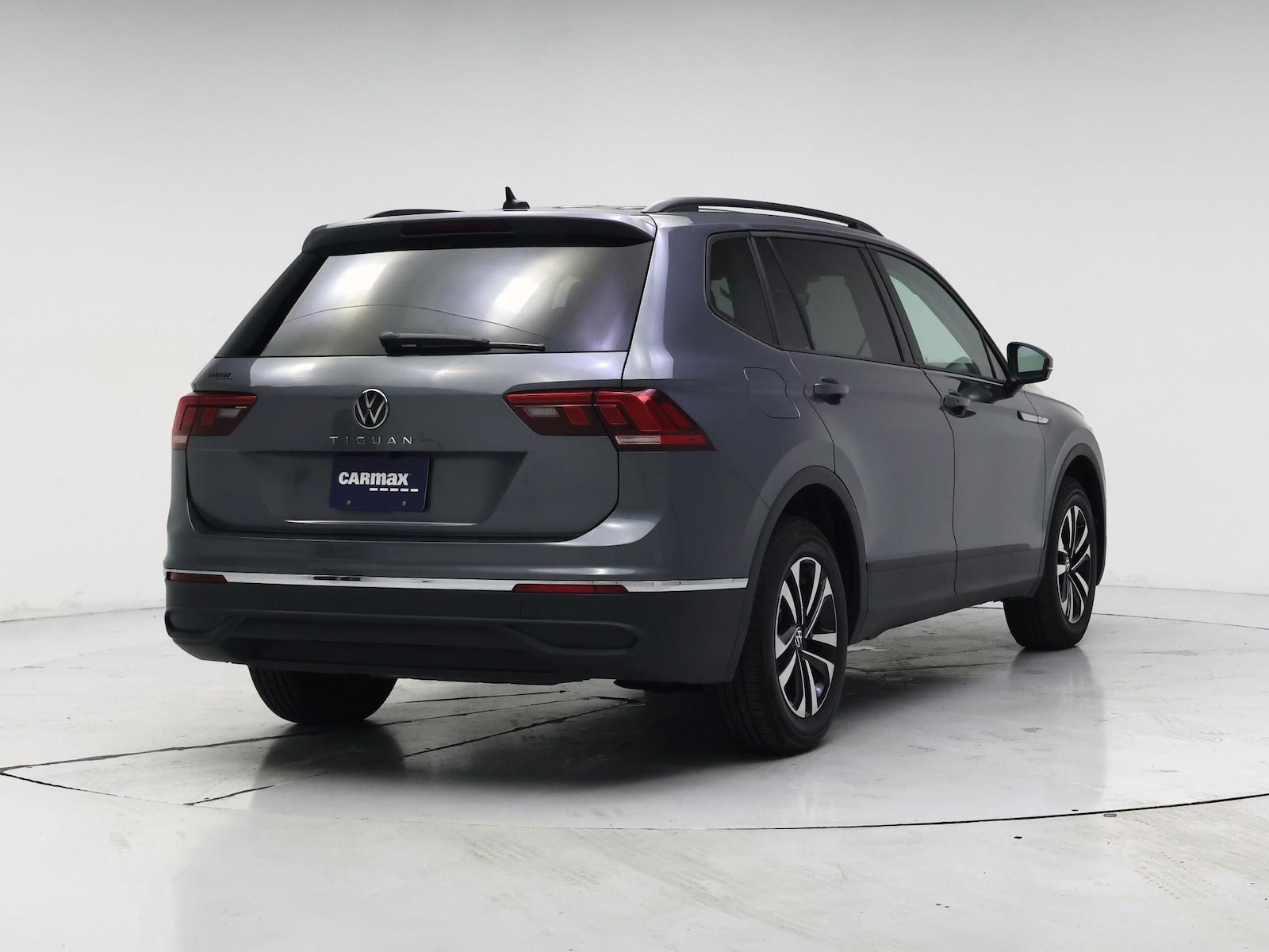 2024 Volkswagen Tiguan S - Photo 9