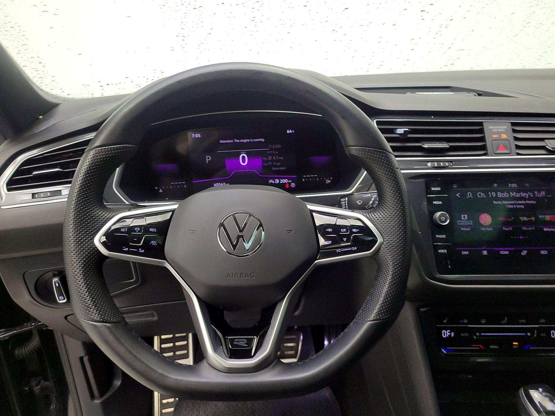 Thumbnail: 2023 Volkswagen Tiguan - 10