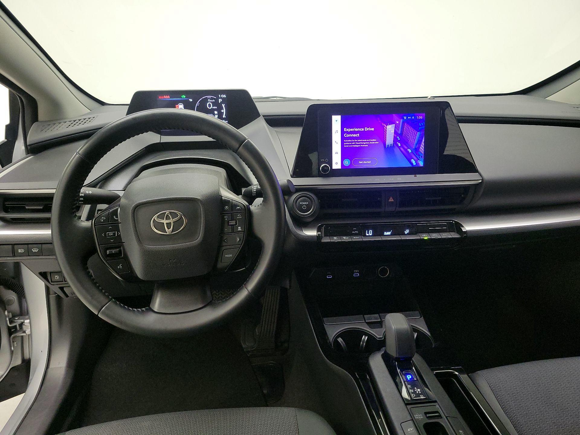 Thumbnail: 2024 Toyota Prius - 9