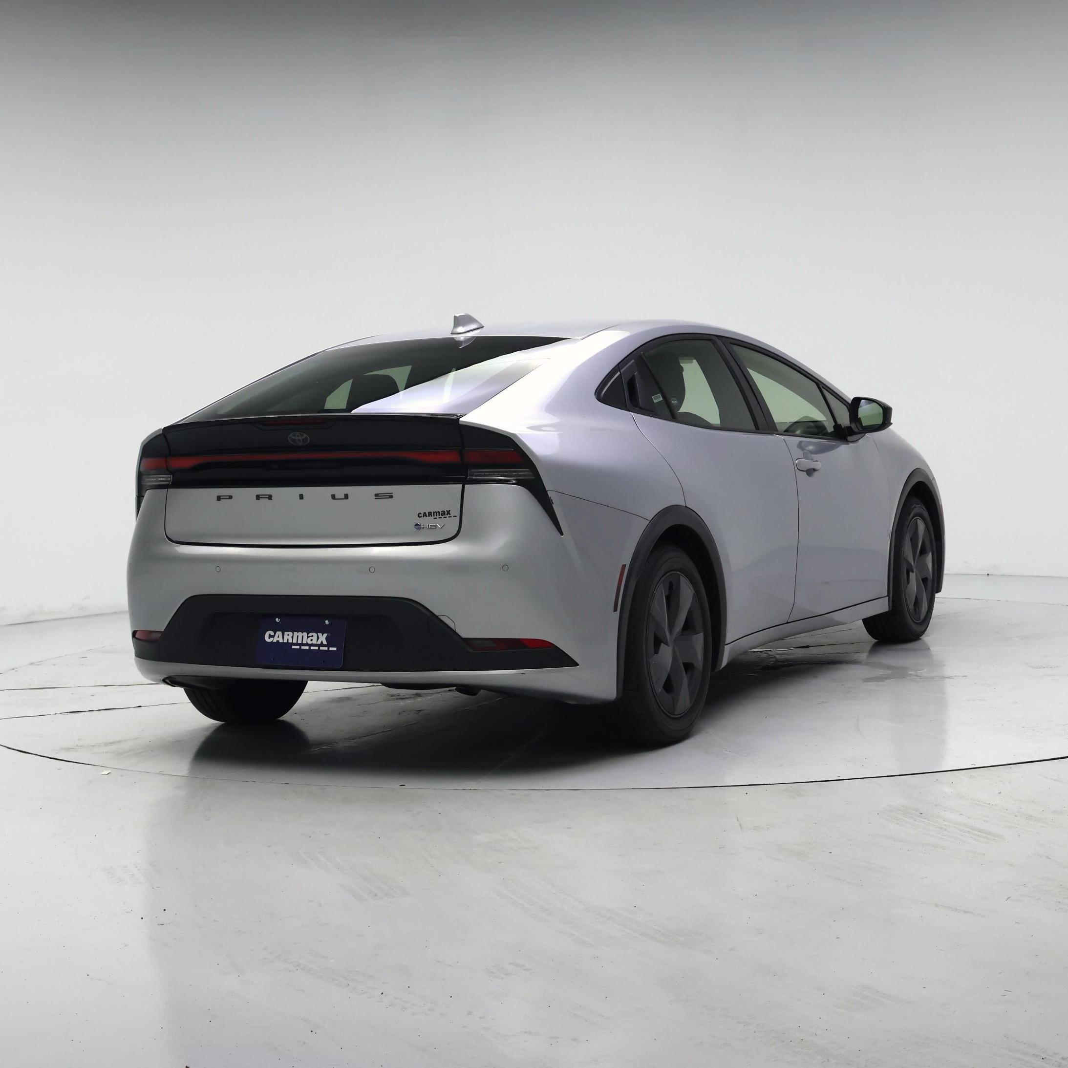 Thumbnail: 2024 Toyota Prius - 8
