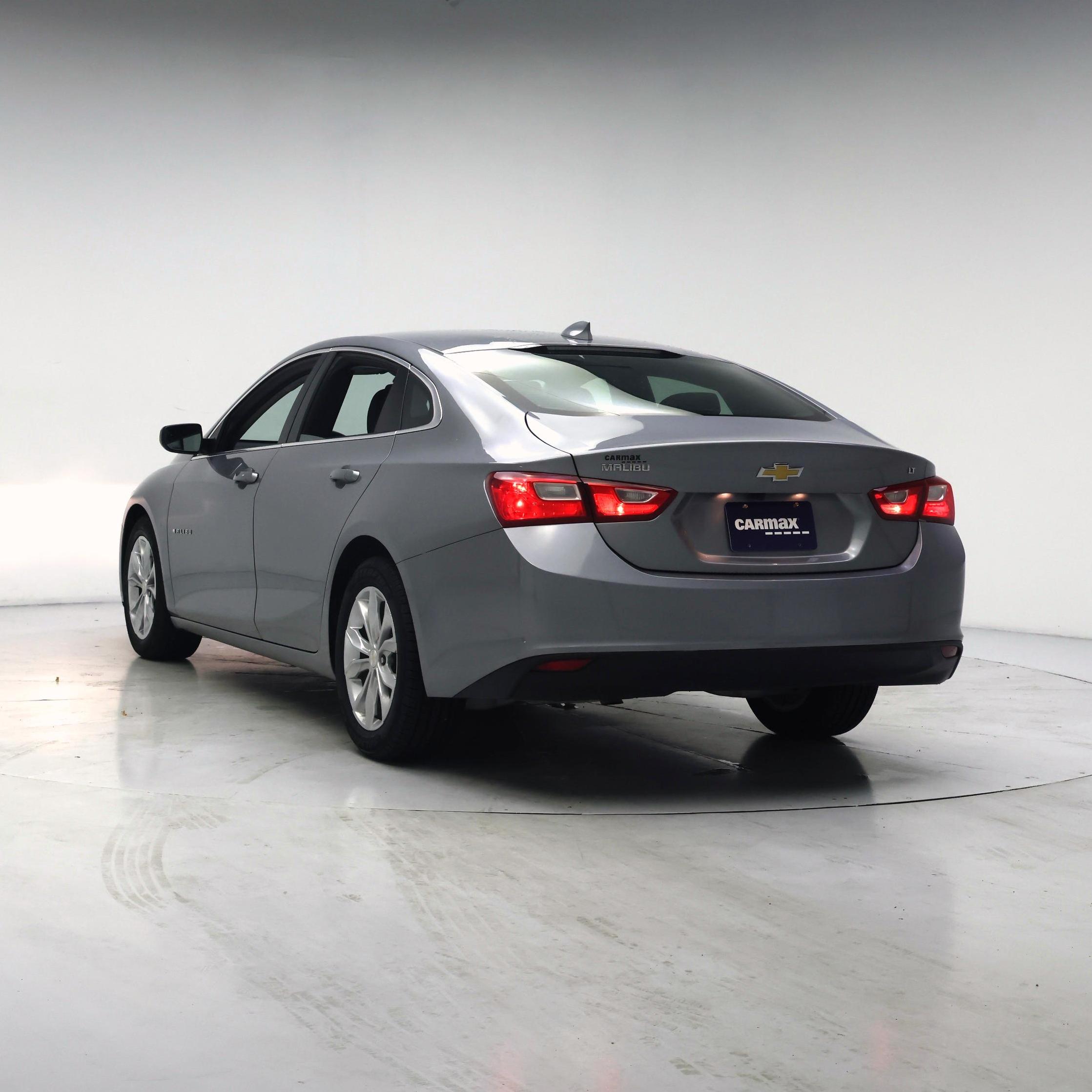 Thumbnail: 2023 Chevrolet Malibu - 6