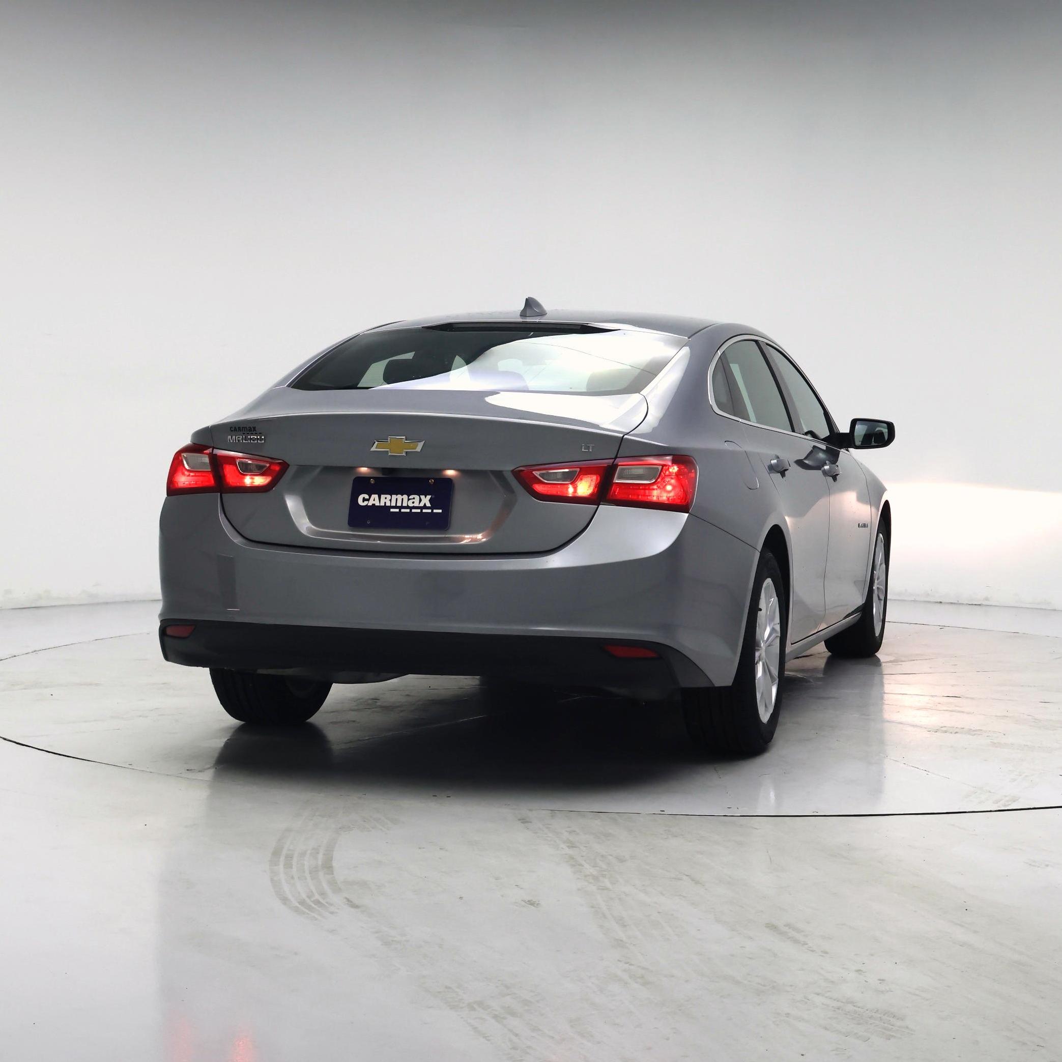 Thumbnail: 2023 Chevrolet Malibu - 8