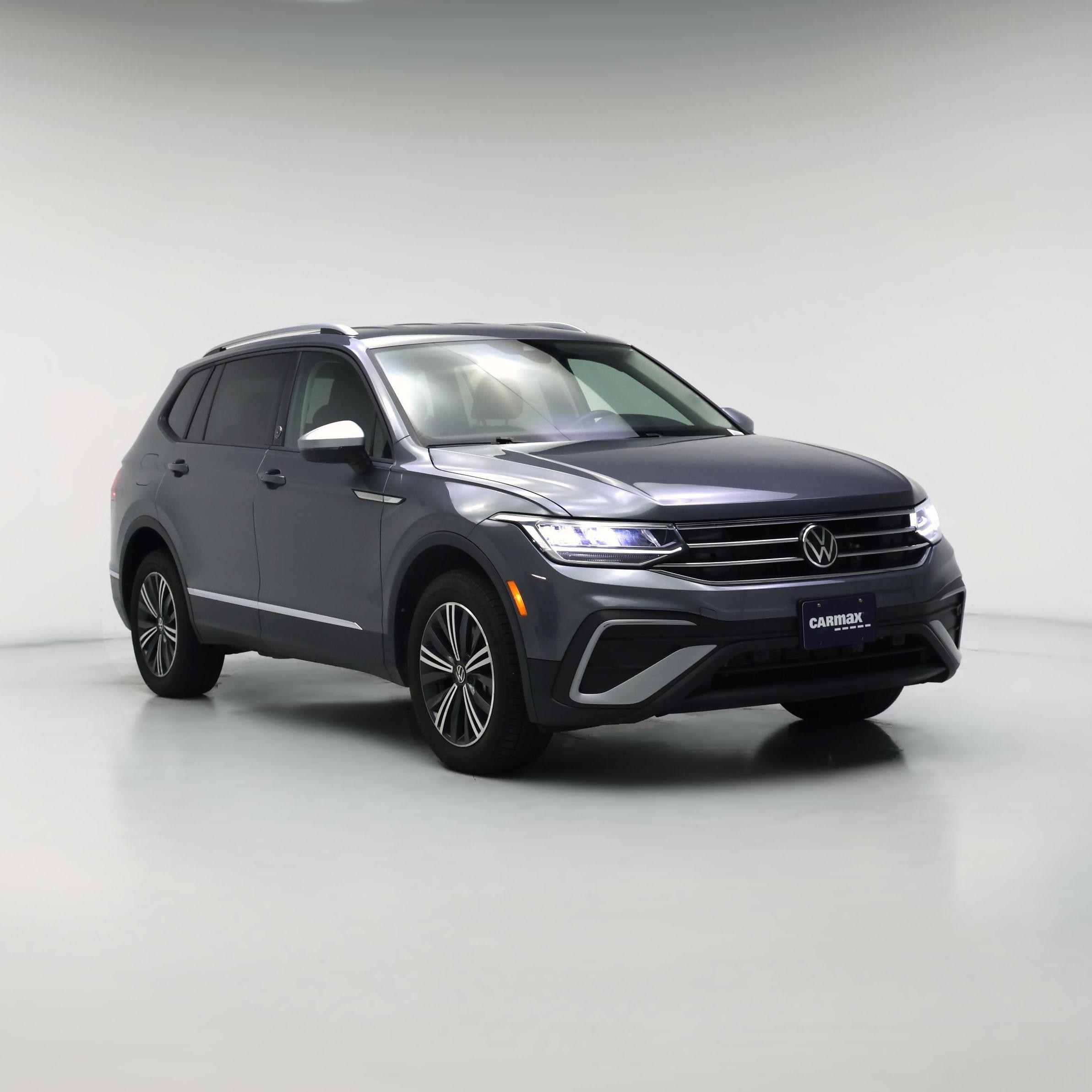 Thumbnail: 2024 Volkswagen Tiguan - 1