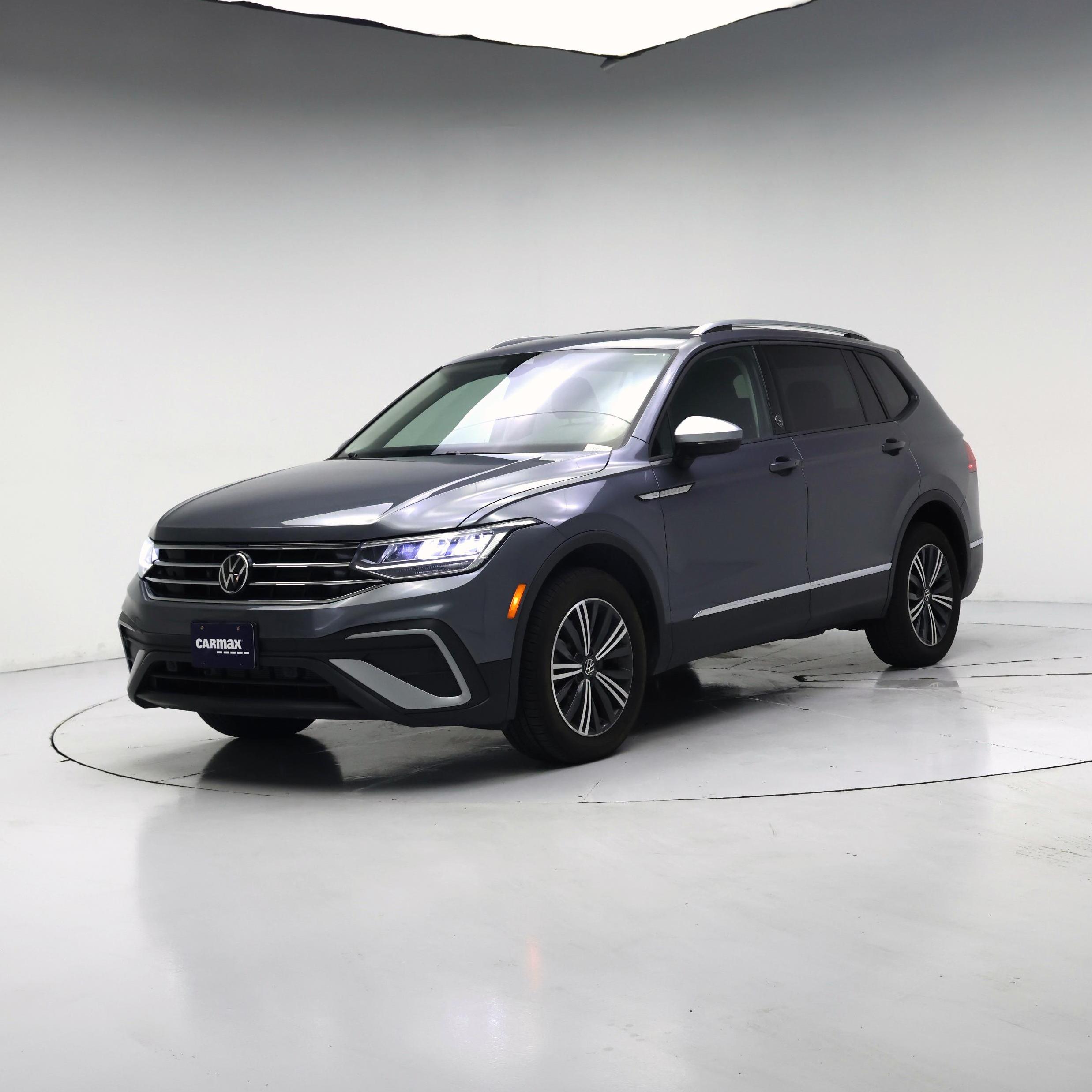 Thumbnail: 2024 Volkswagen Tiguan - 4