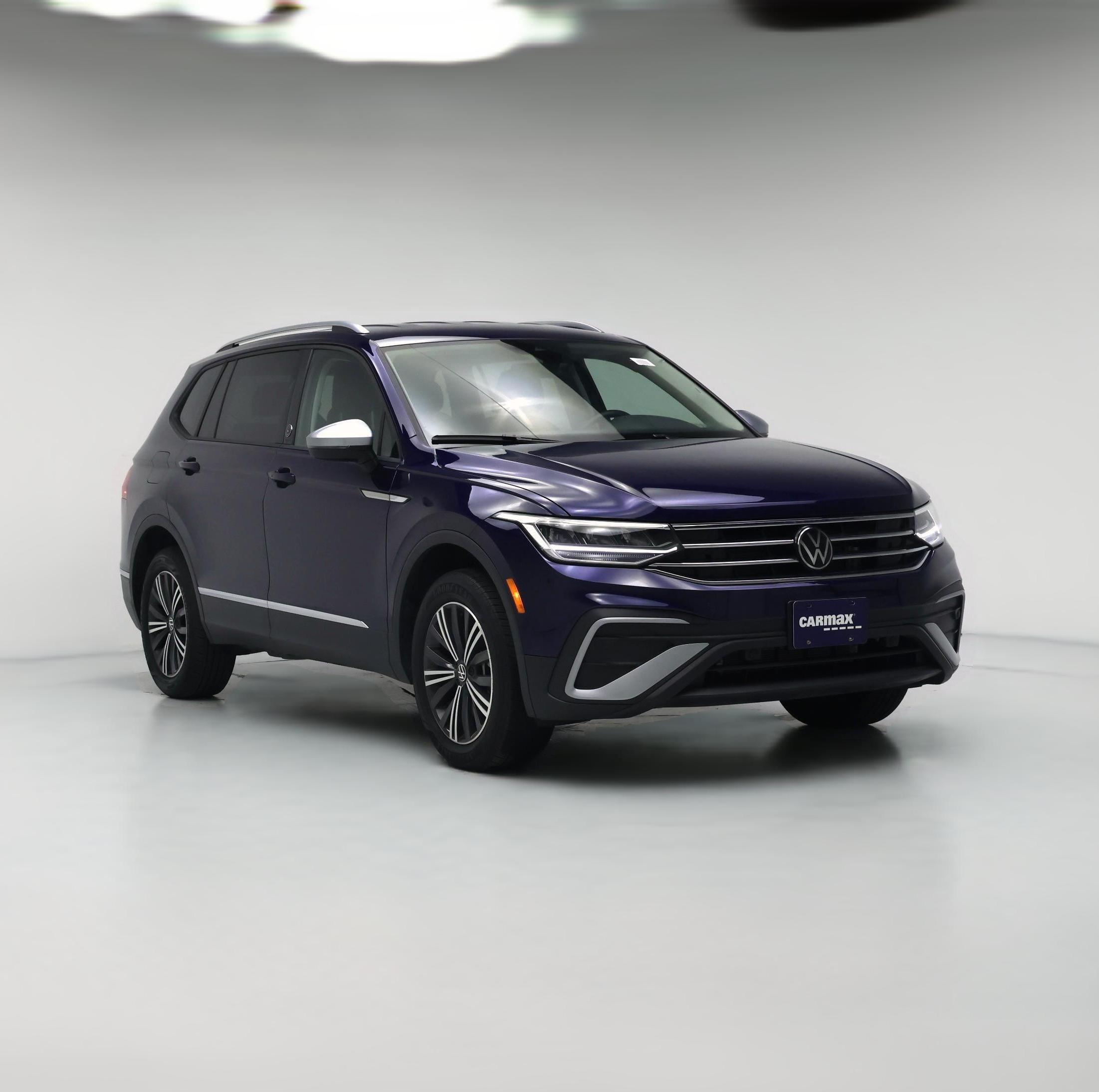 Thumbnail: 2024 Volkswagen Tiguan - 1