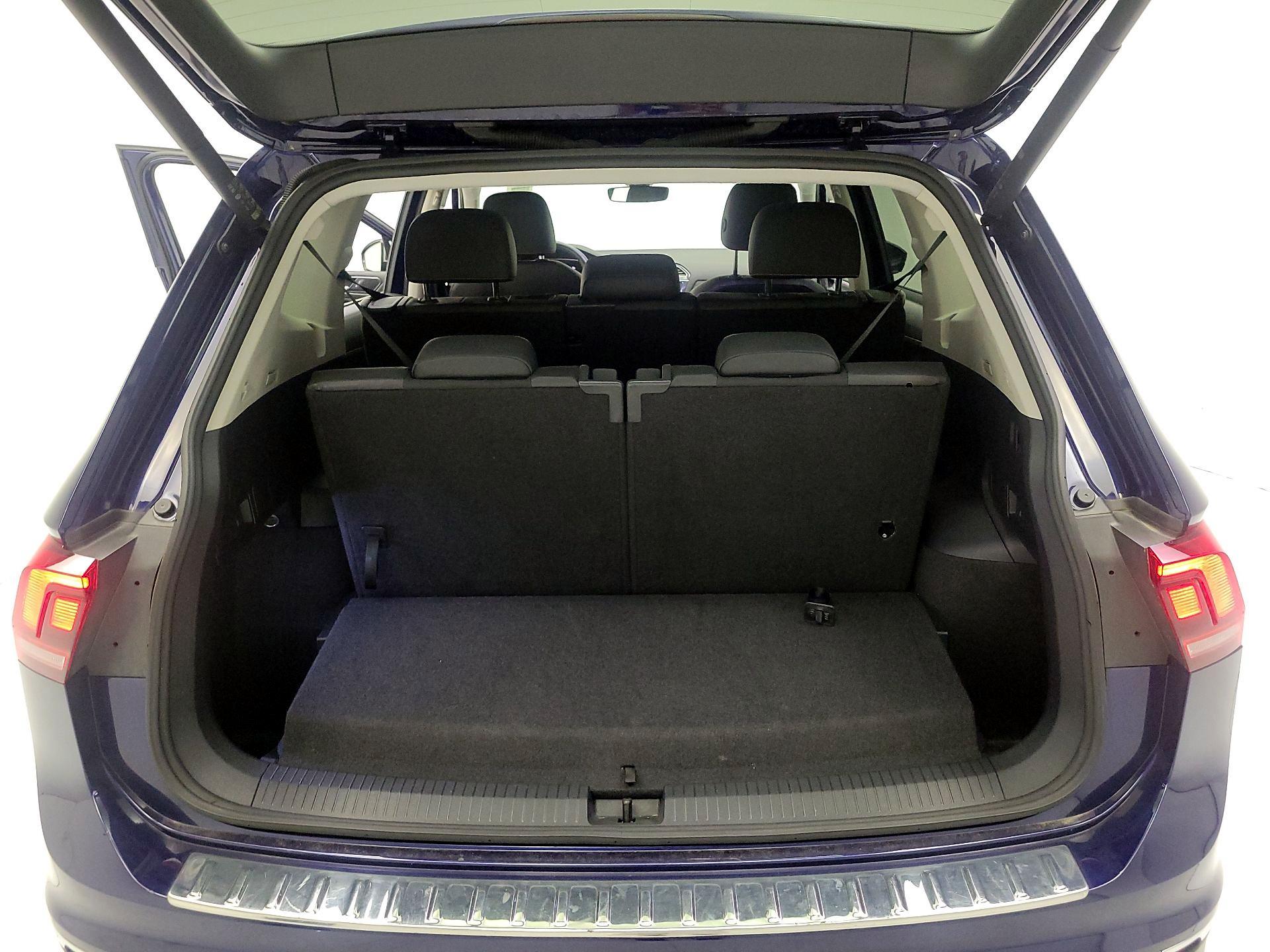 Thumbnail: 2024 Volkswagen Tiguan - 20