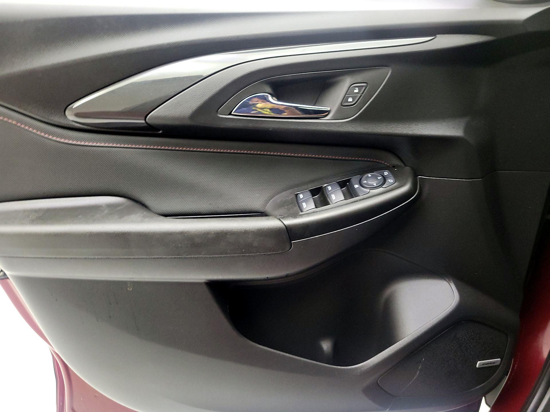 Thumbnail: 2022 Chevrolet TrailBlazer - 10