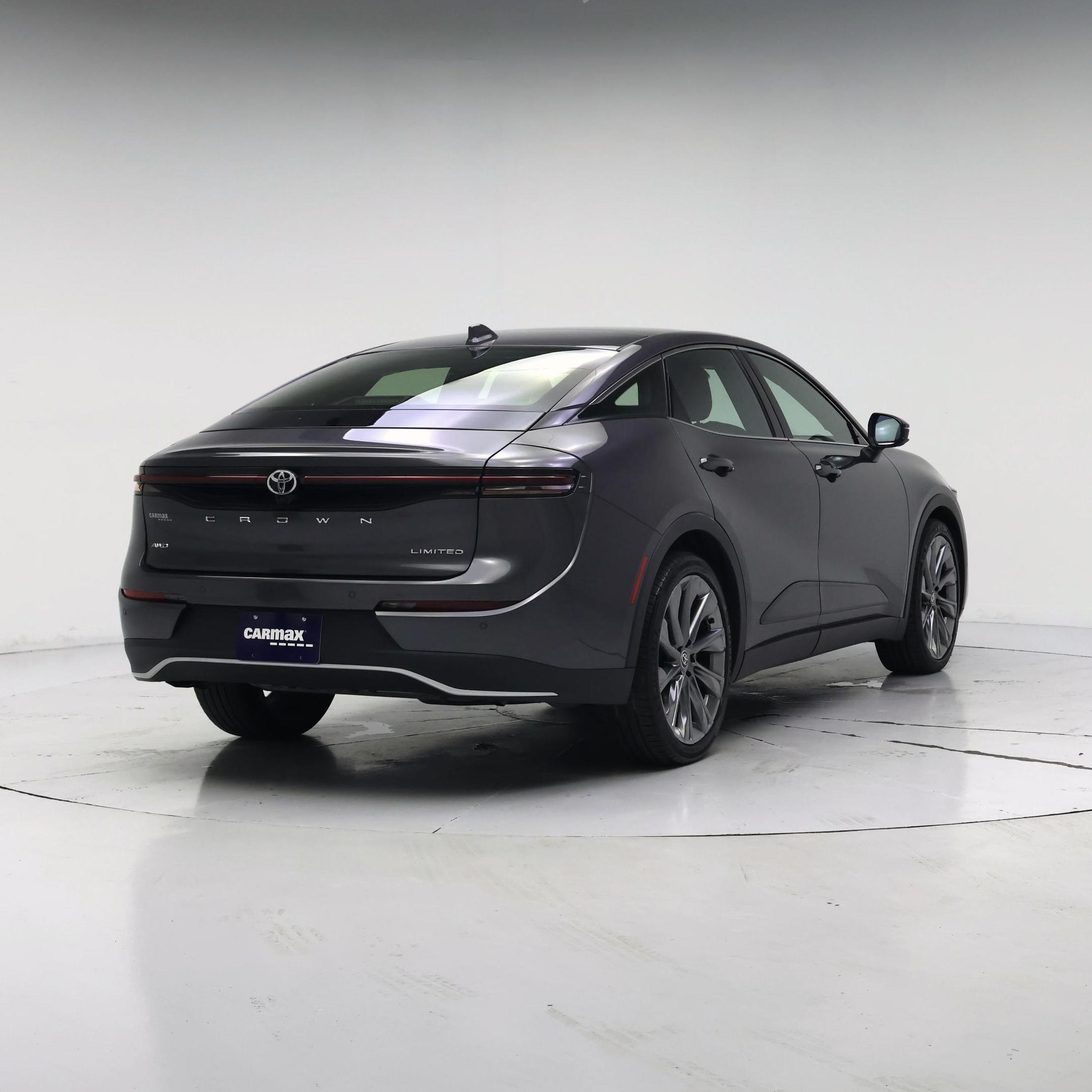 Thumbnail: 2023 Toyota Crown - 8