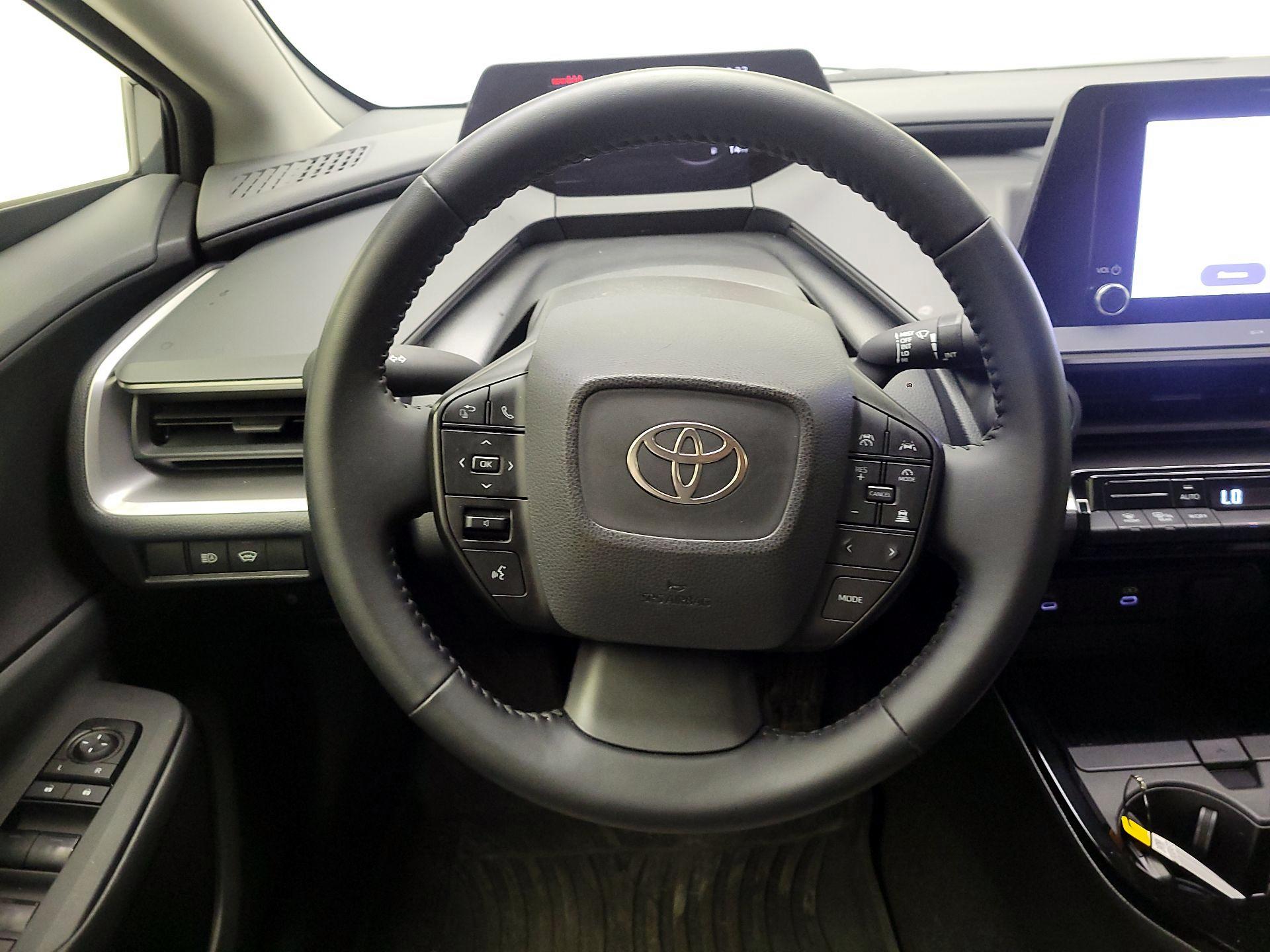 Thumbnail: 2024 Toyota Prius - 10