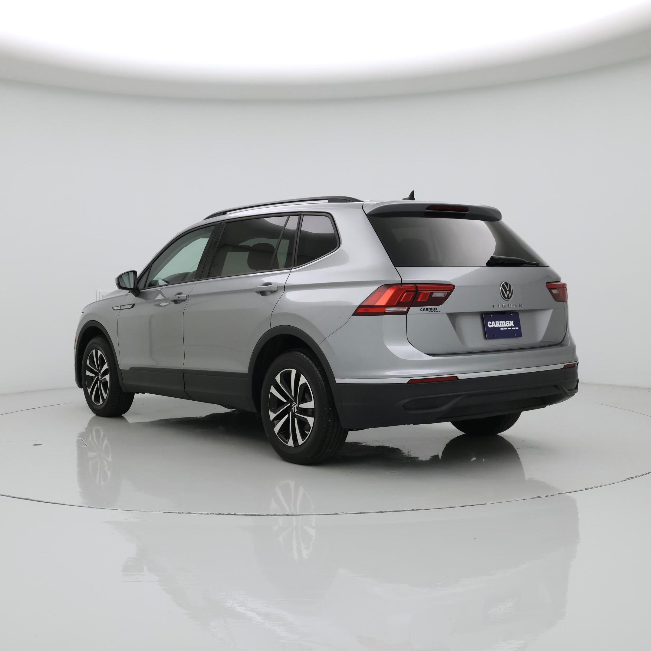 Thumbnail: 2024 Volkswagen Tiguan - 2