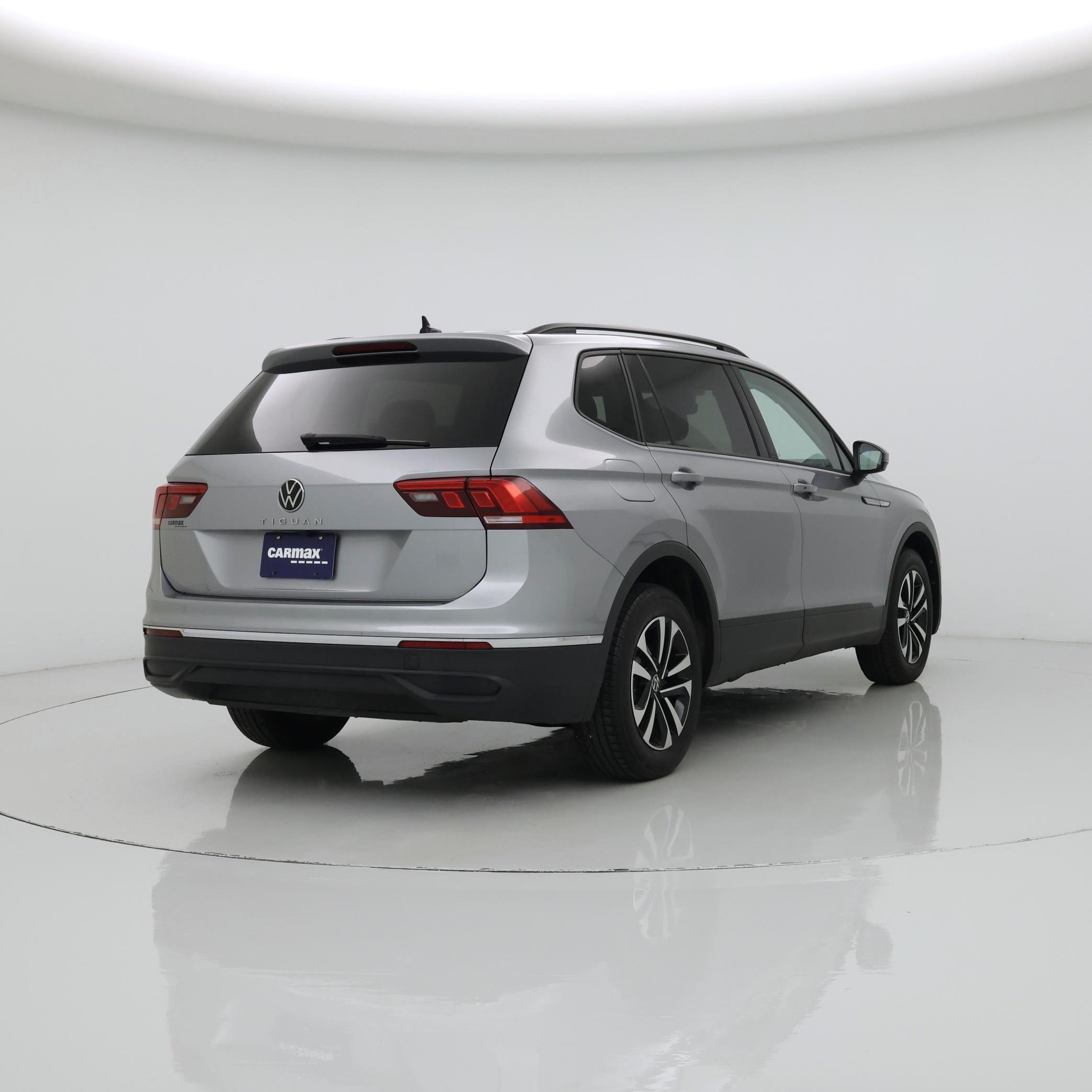 Thumbnail: 2024 Volkswagen Tiguan - 8