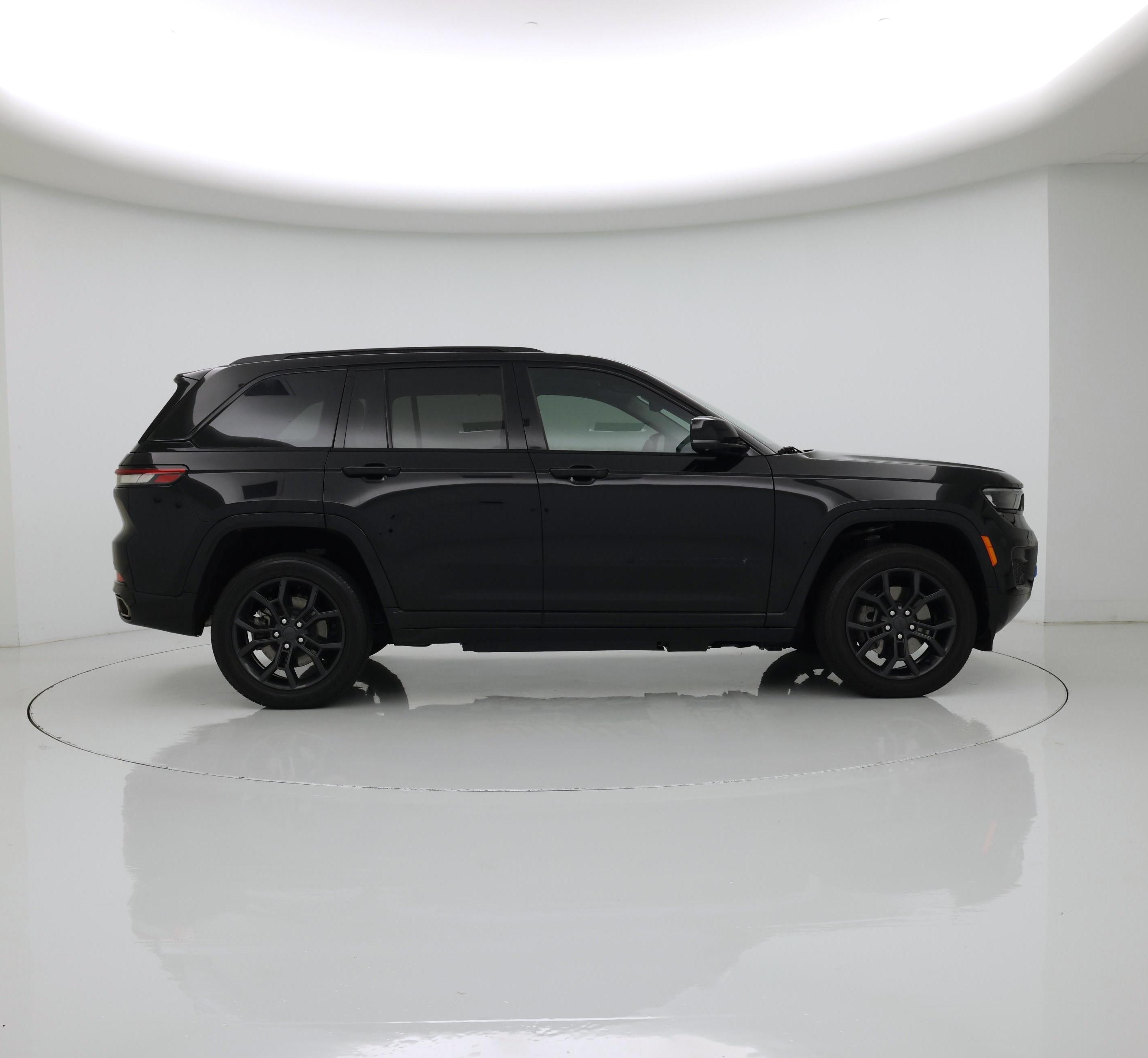 Thumbnail: 2023 Jeep Grand Cherokee - 7