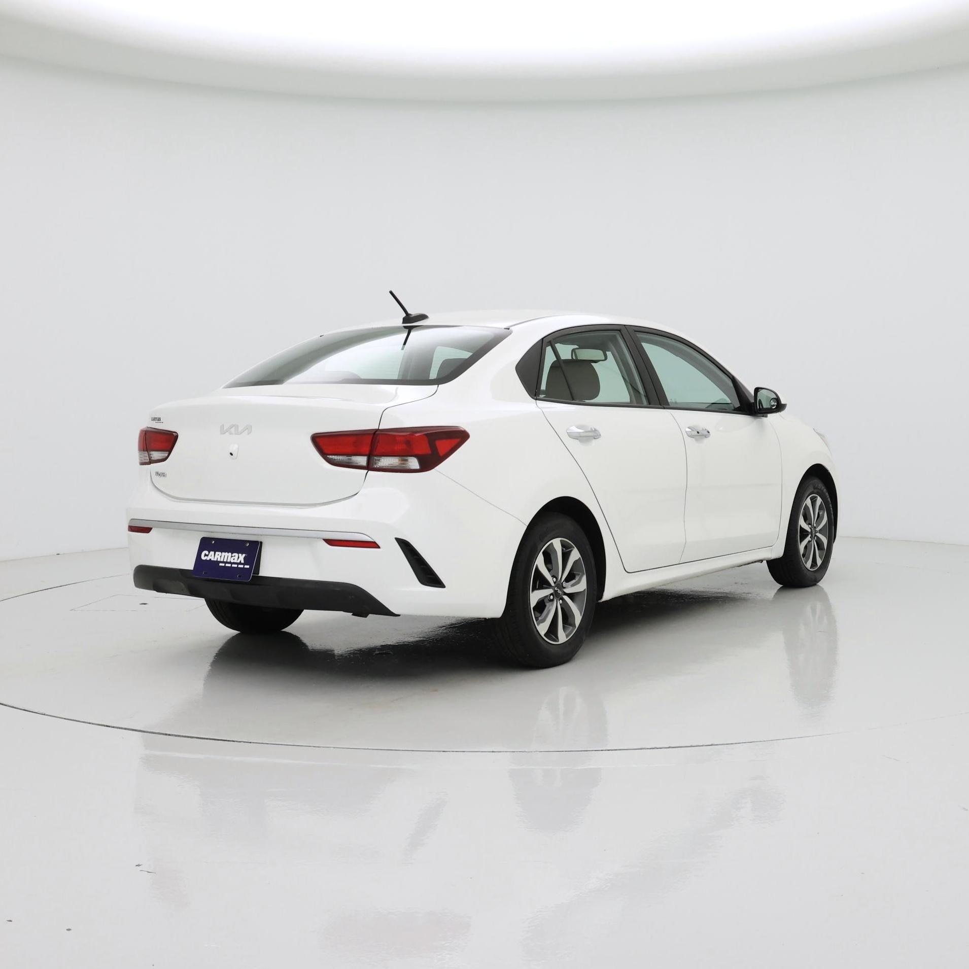 Thumbnail: 2023 Kia Rio - 8