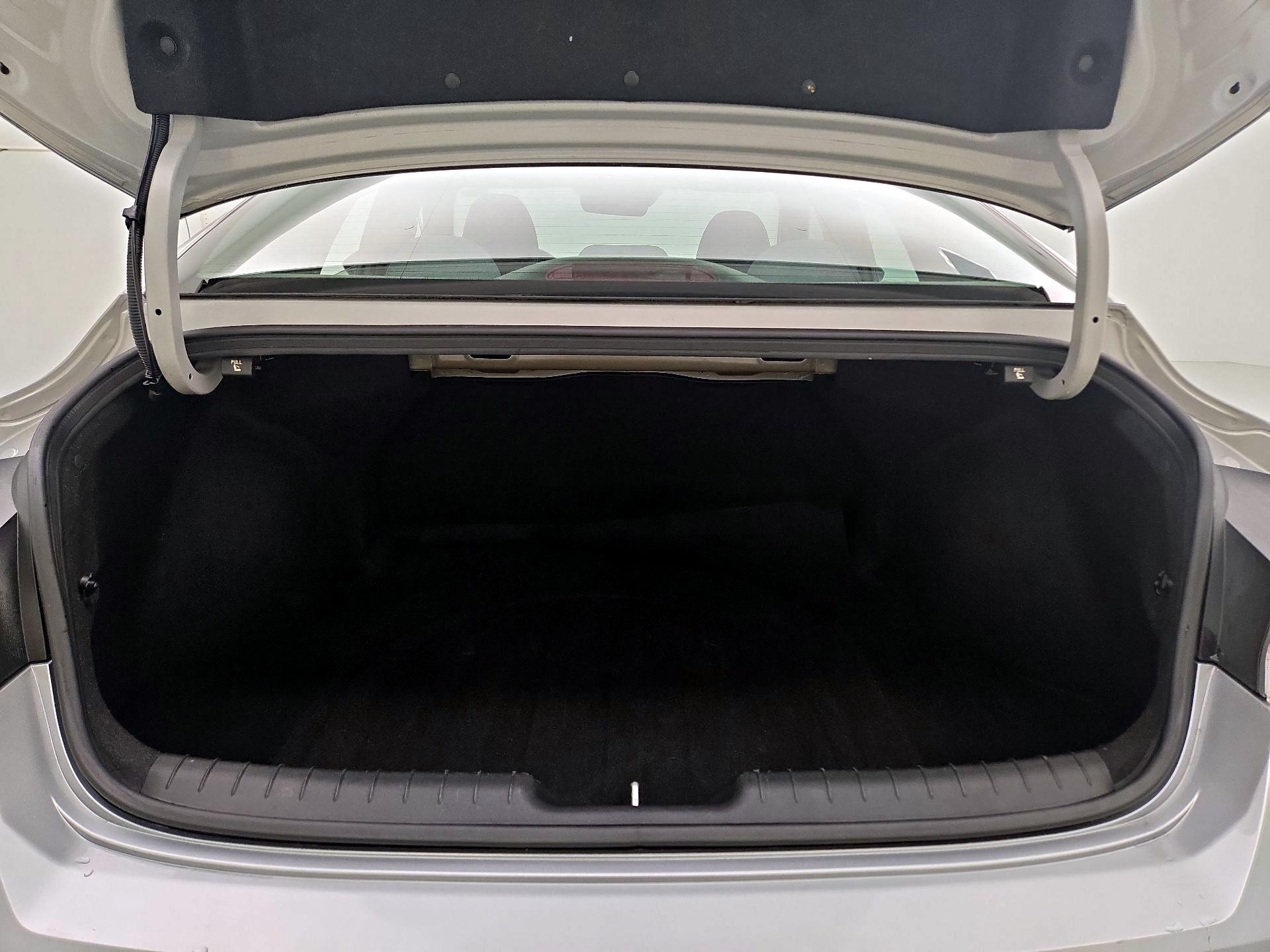 Thumbnail: 2021 Hyundai Elantra - 20