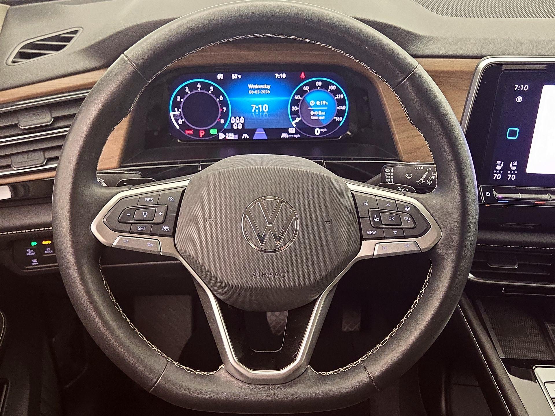 Thumbnail: 2024 Volkswagen Atlas - 10