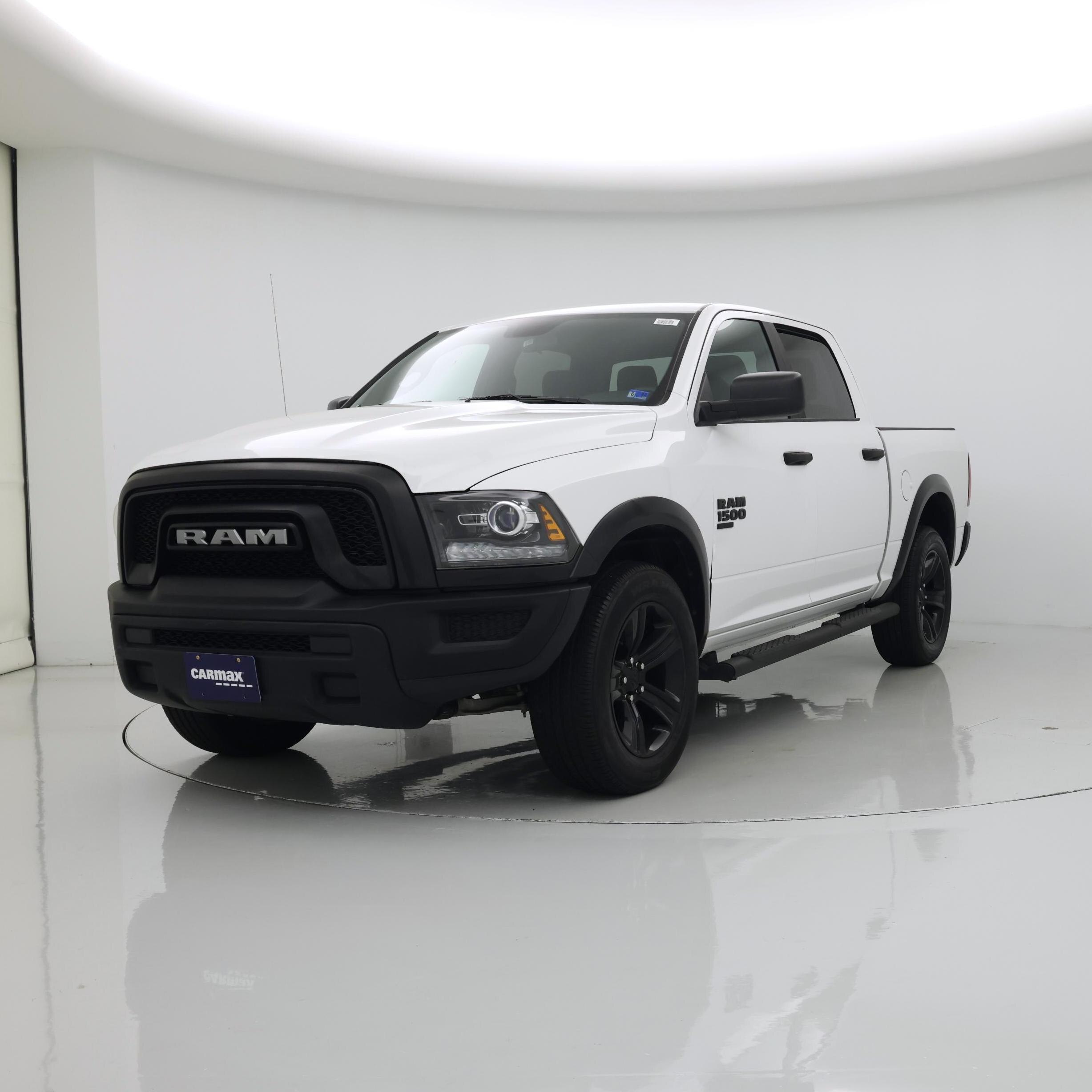 Thumbnail: 2023 RAM 1500 Classic - 4