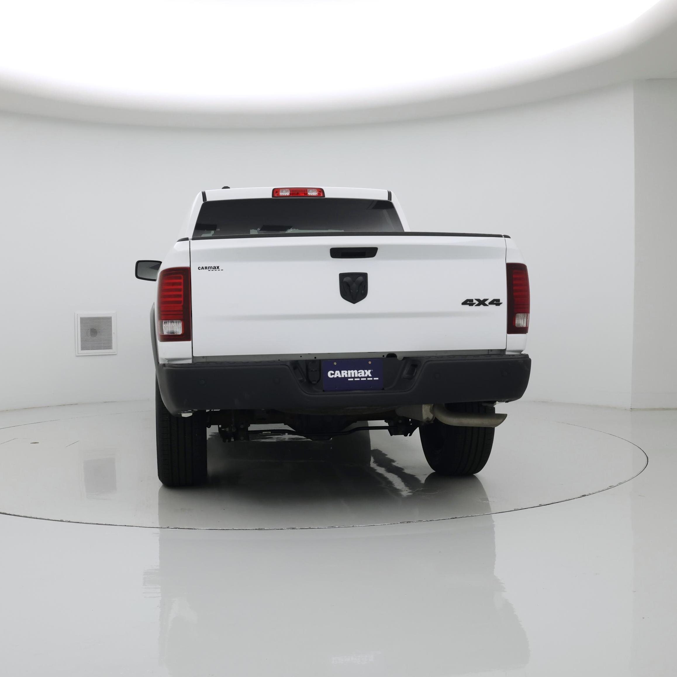 Thumbnail: 2023 RAM 1500 Classic - 6