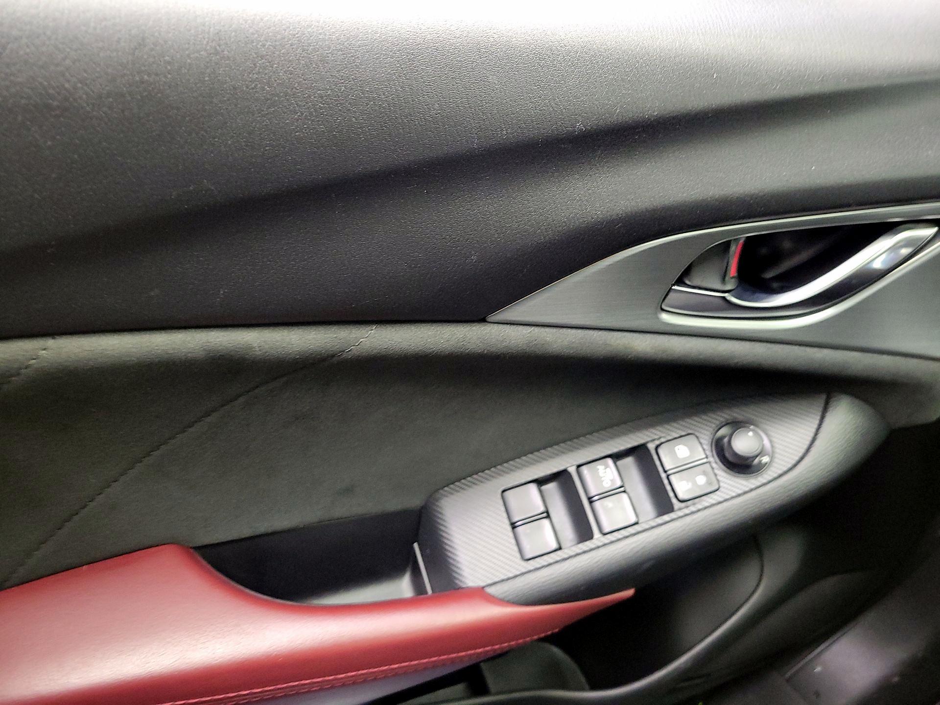 Thumbnail: 2018 Mazda CX-3 - 10