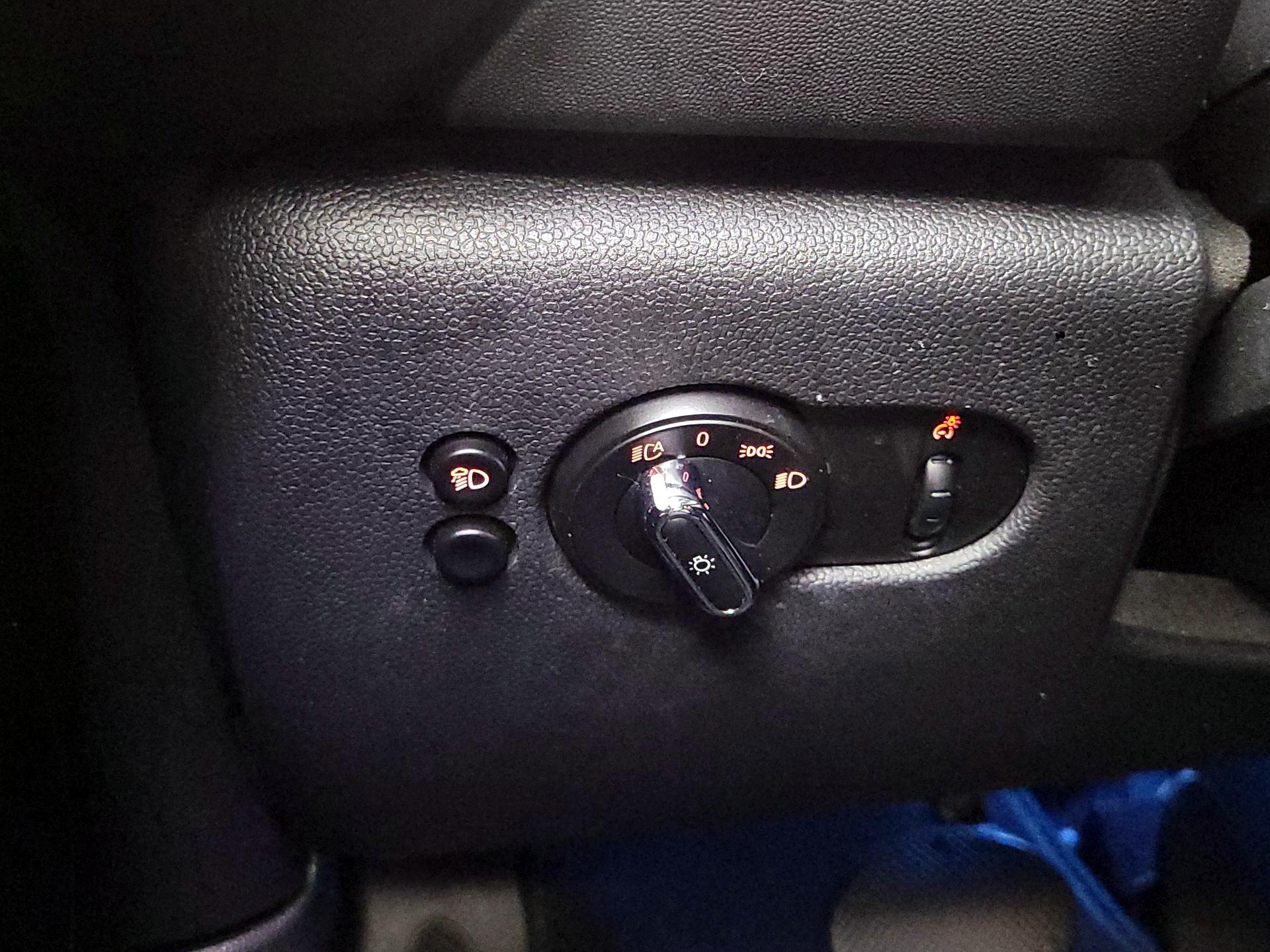 Thumbnail: 2022 MINI Cooper - 11