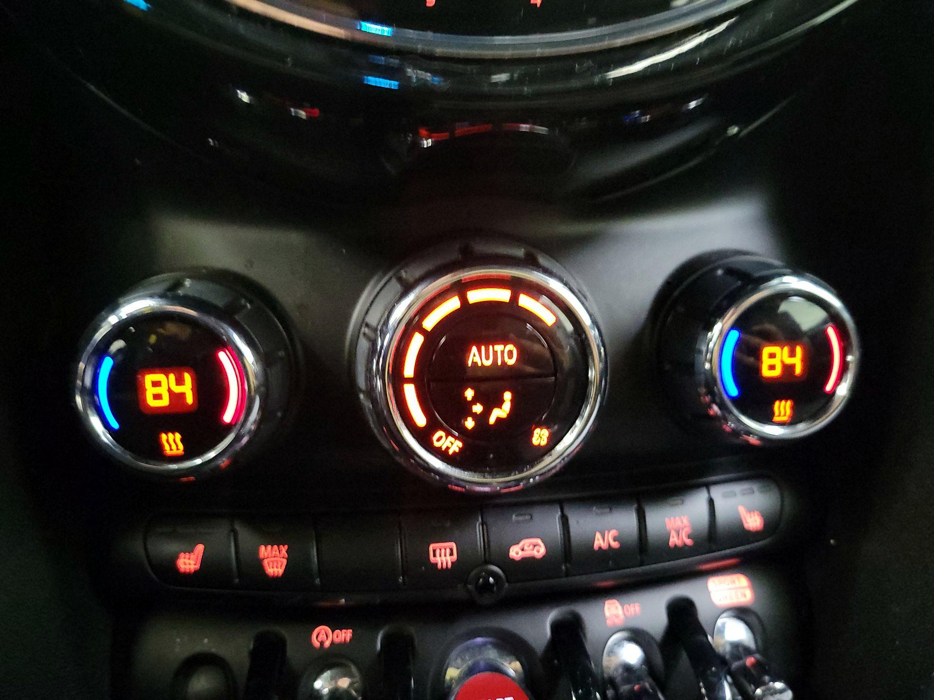 Thumbnail: 2022 MINI Cooper - 15