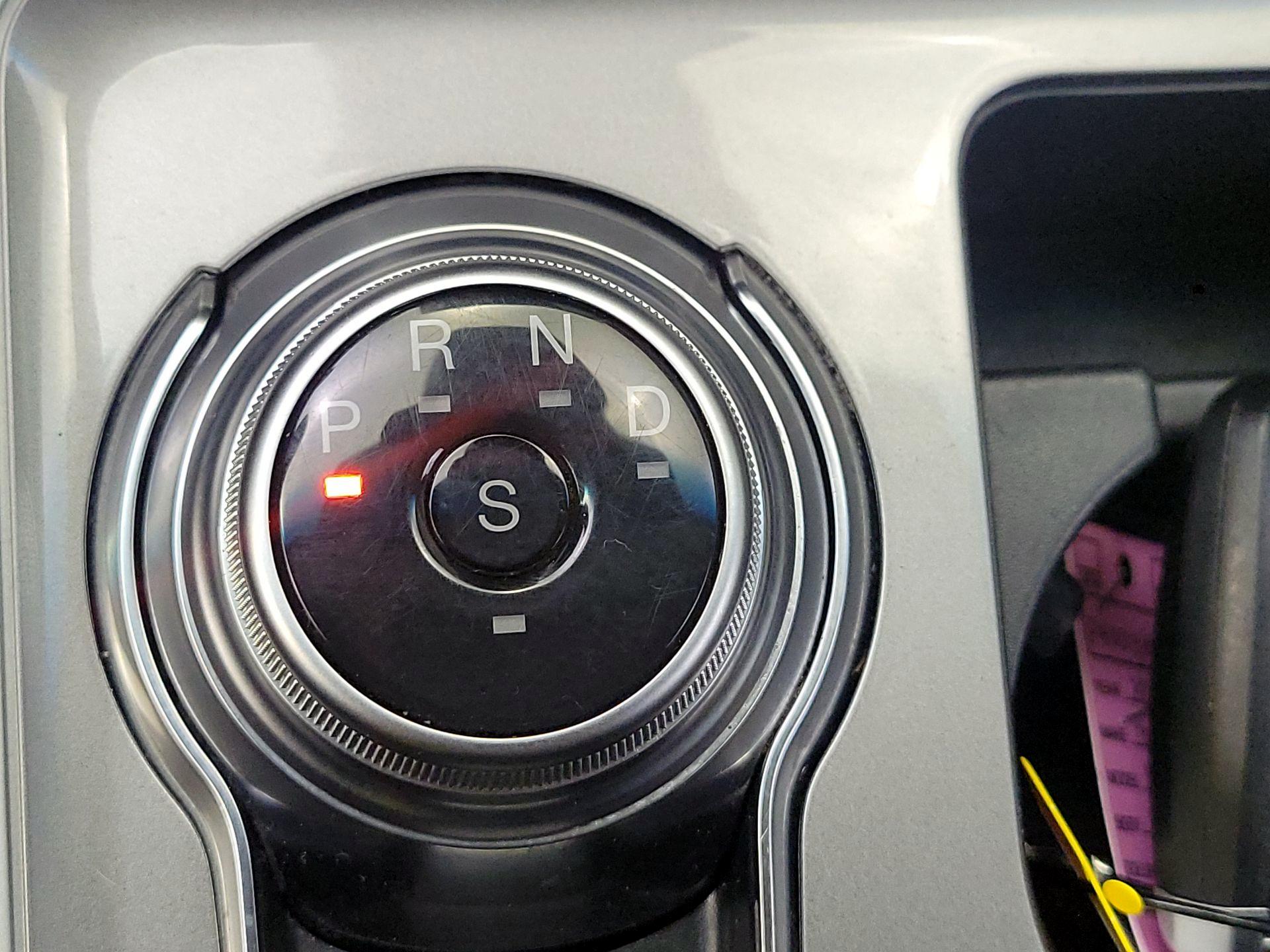 Thumbnail: 2024 Ford Edge - 15