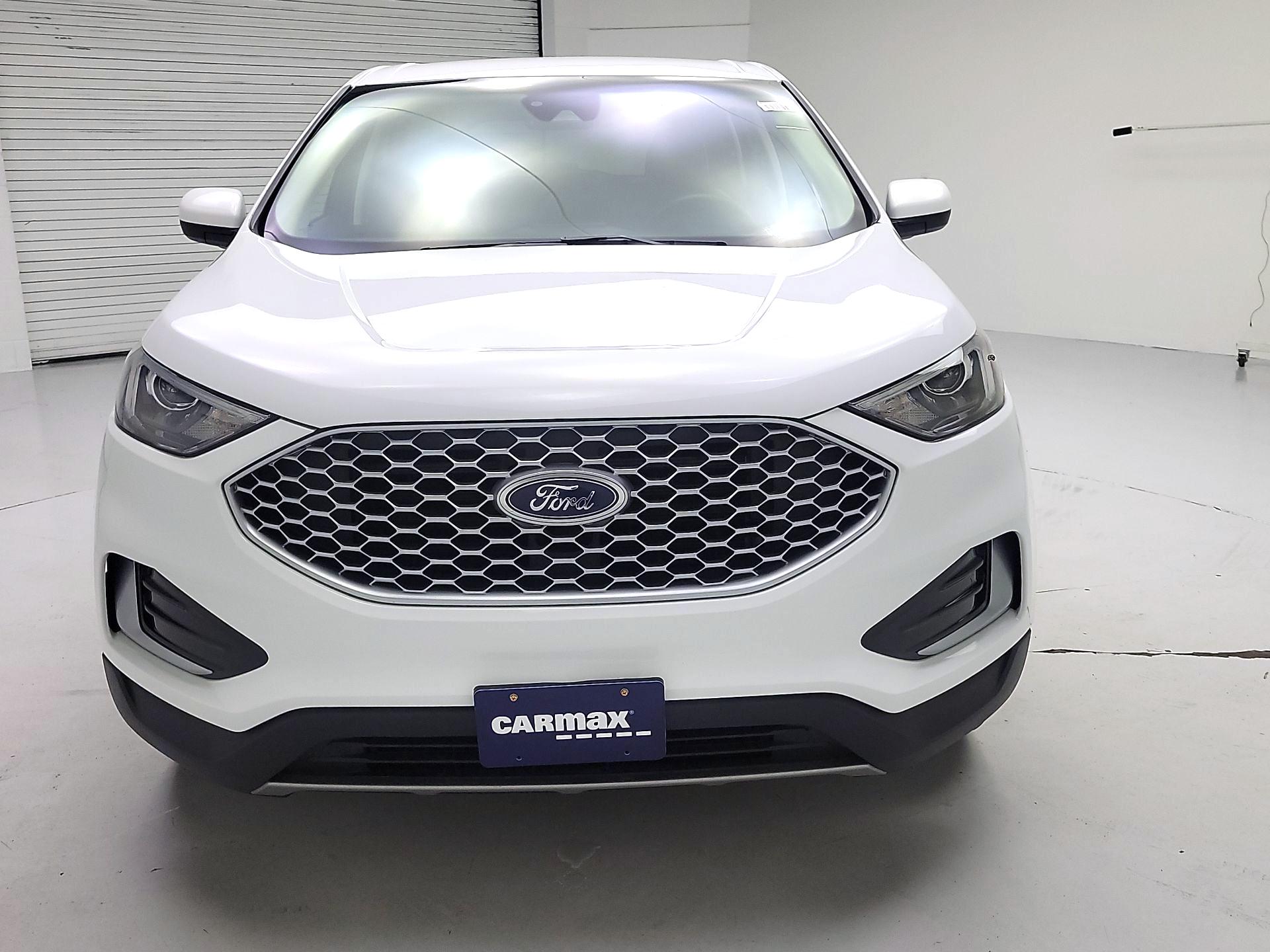 Thumbnail: 2024 Ford Edge - 2