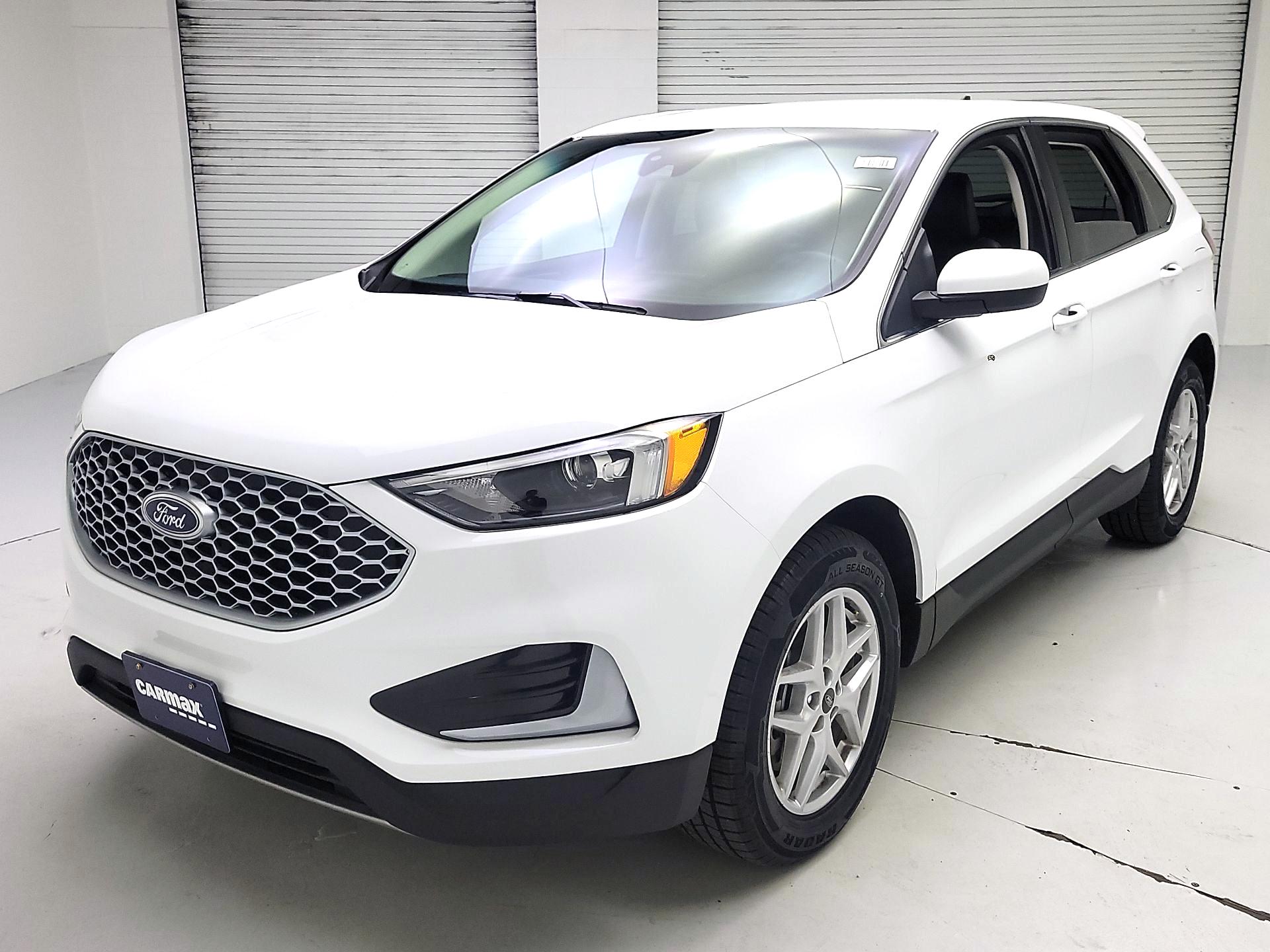 Thumbnail: 2024 Ford Edge - 3