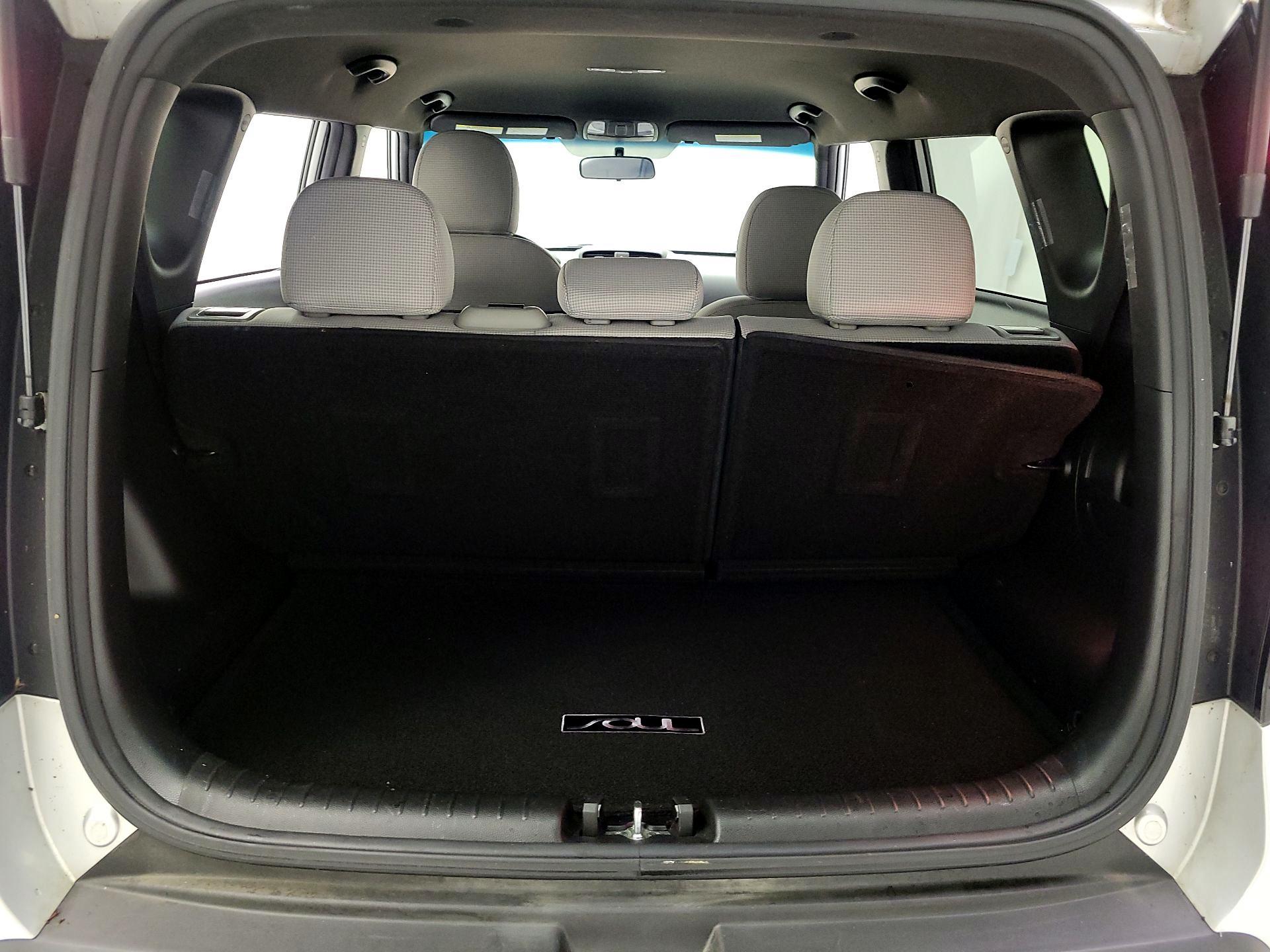 Thumbnail: 2016 Kia Soul - 17