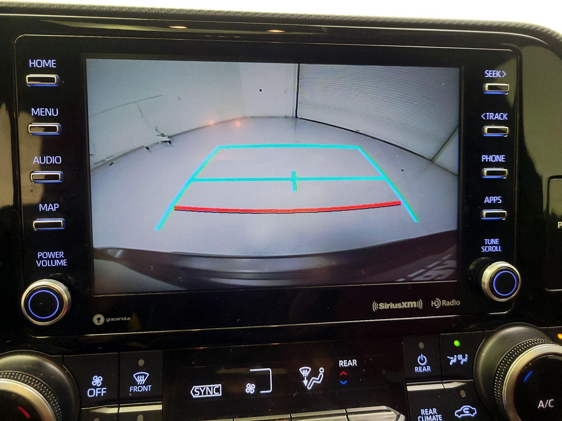 Thumbnail: 2021 Toyota Highlander - 12