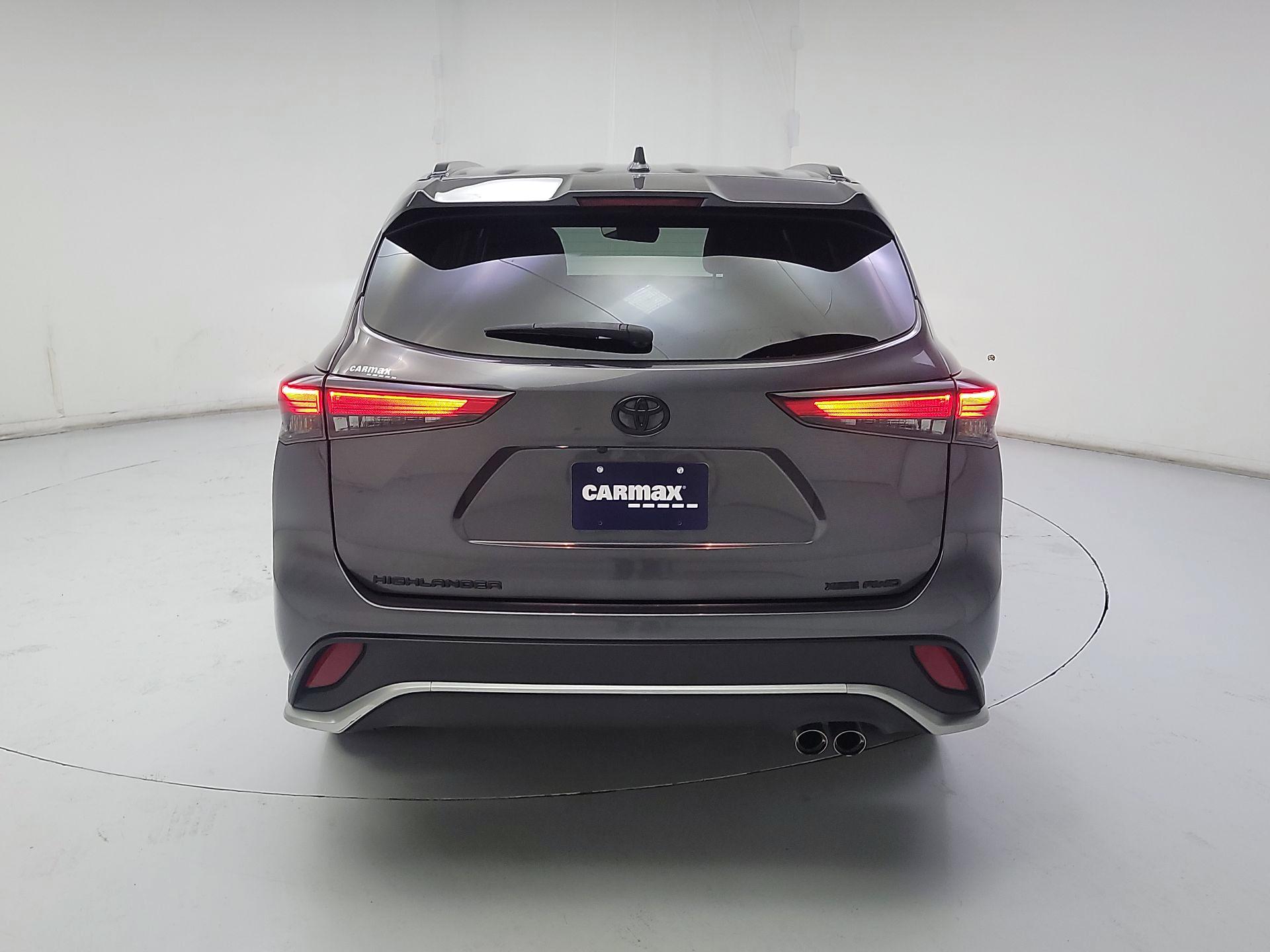 Thumbnail: 2021 Toyota Highlander - 6