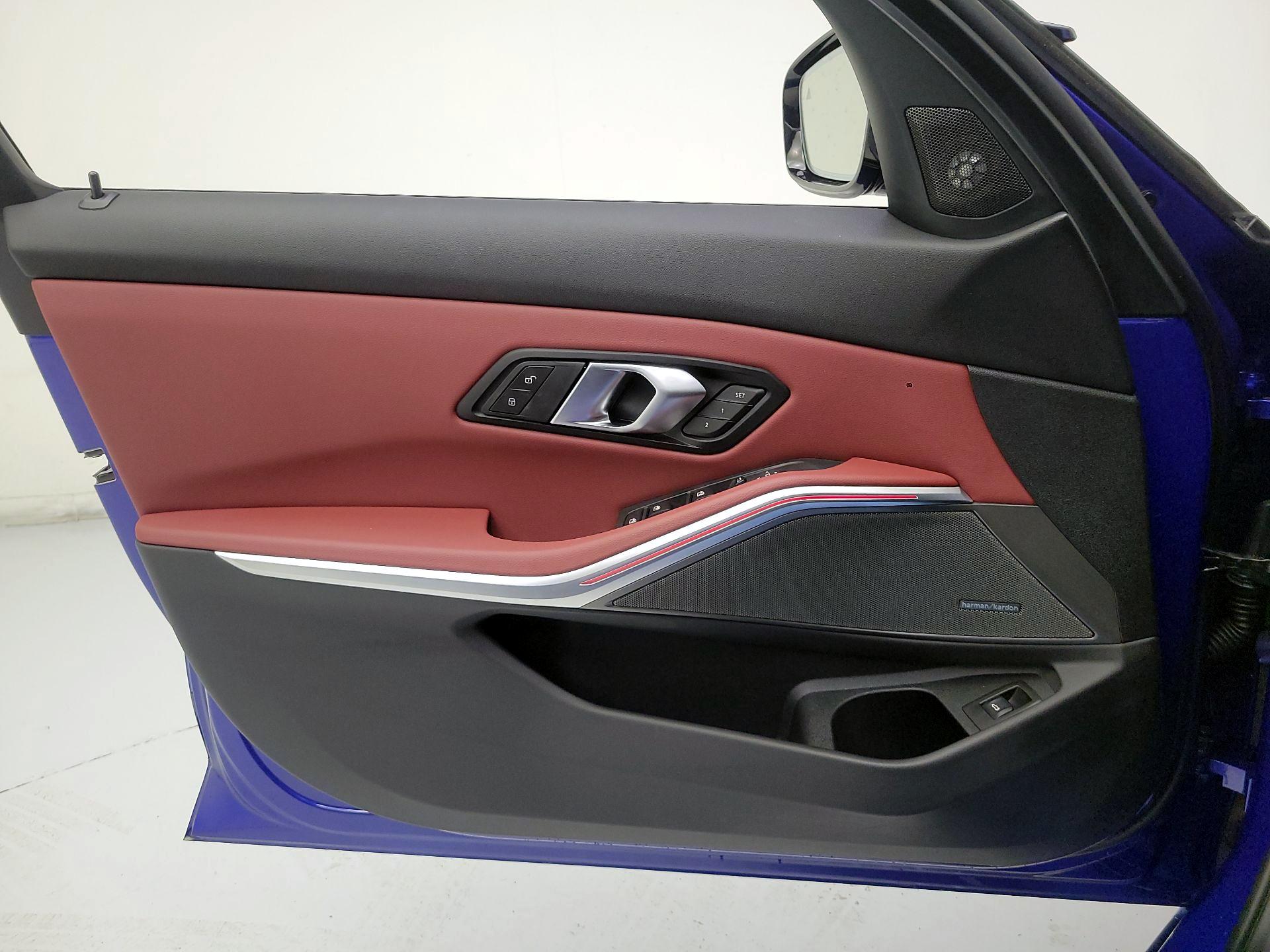 Thumbnail: 2025 BMW 3 Series - 12