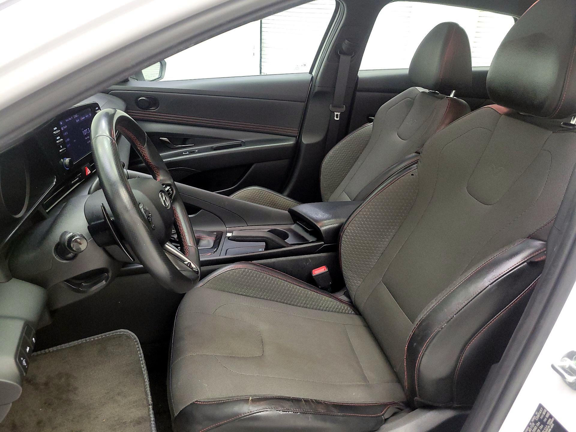 Thumbnail: 2021 Hyundai Elantra - 9