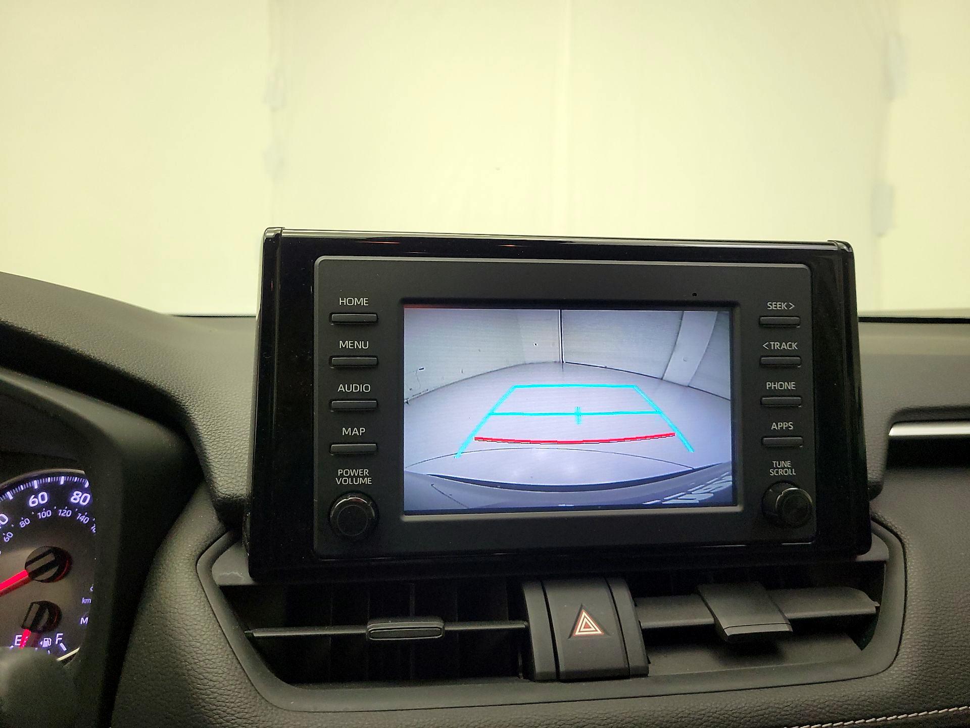 Thumbnail: 2019 Toyota RAV4 - 12