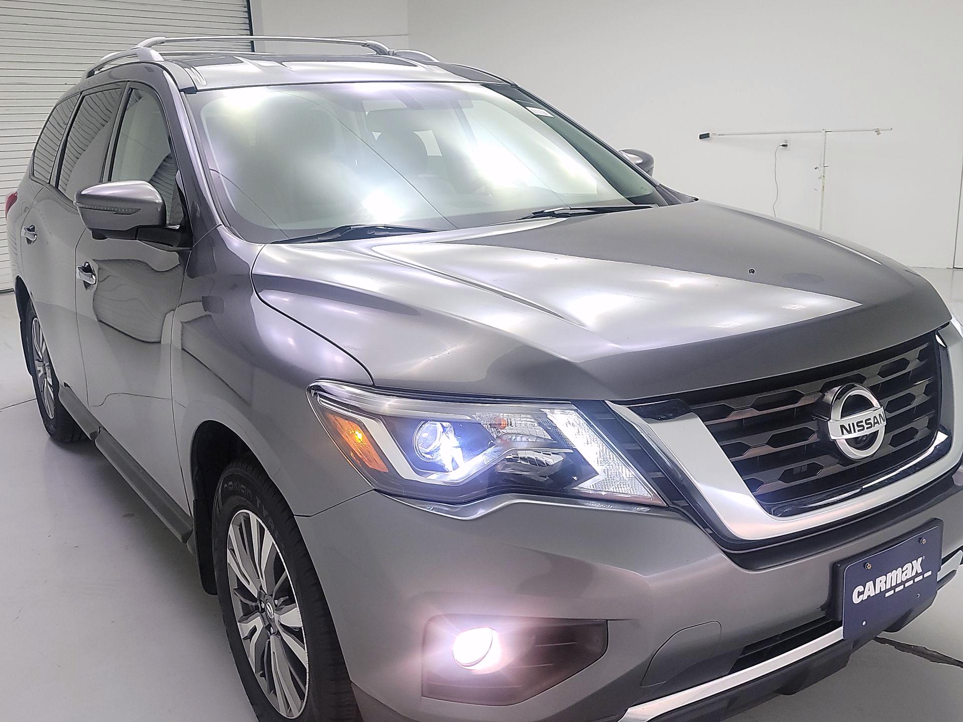 Thumbnail: 2020 Nissan Pathfinder - 1