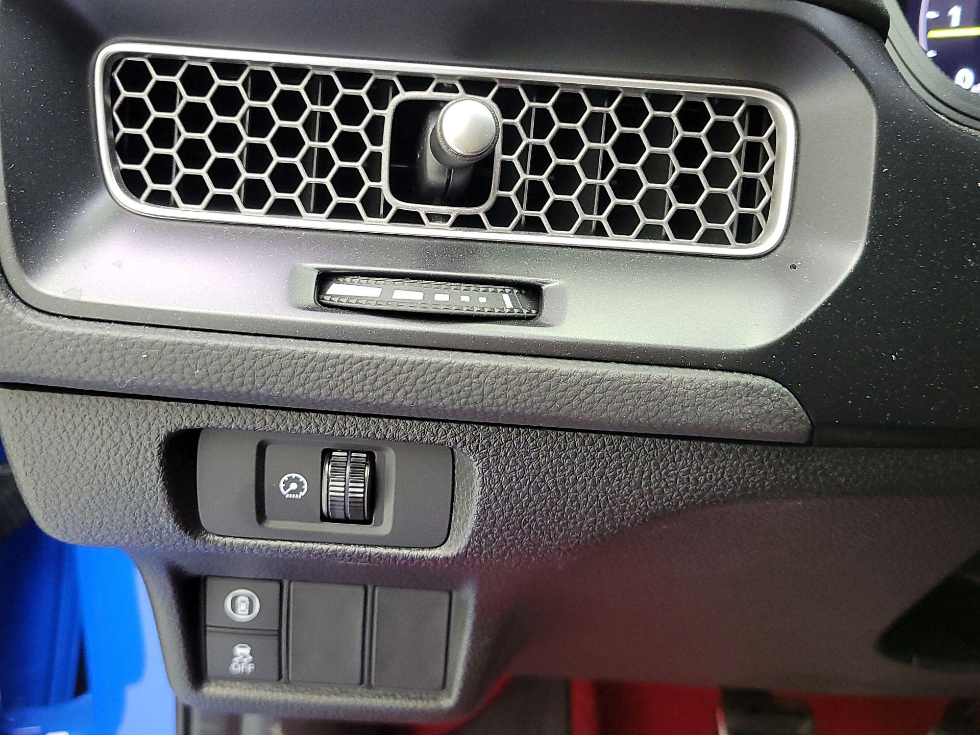 Thumbnail: 2025 Honda Civic - 13