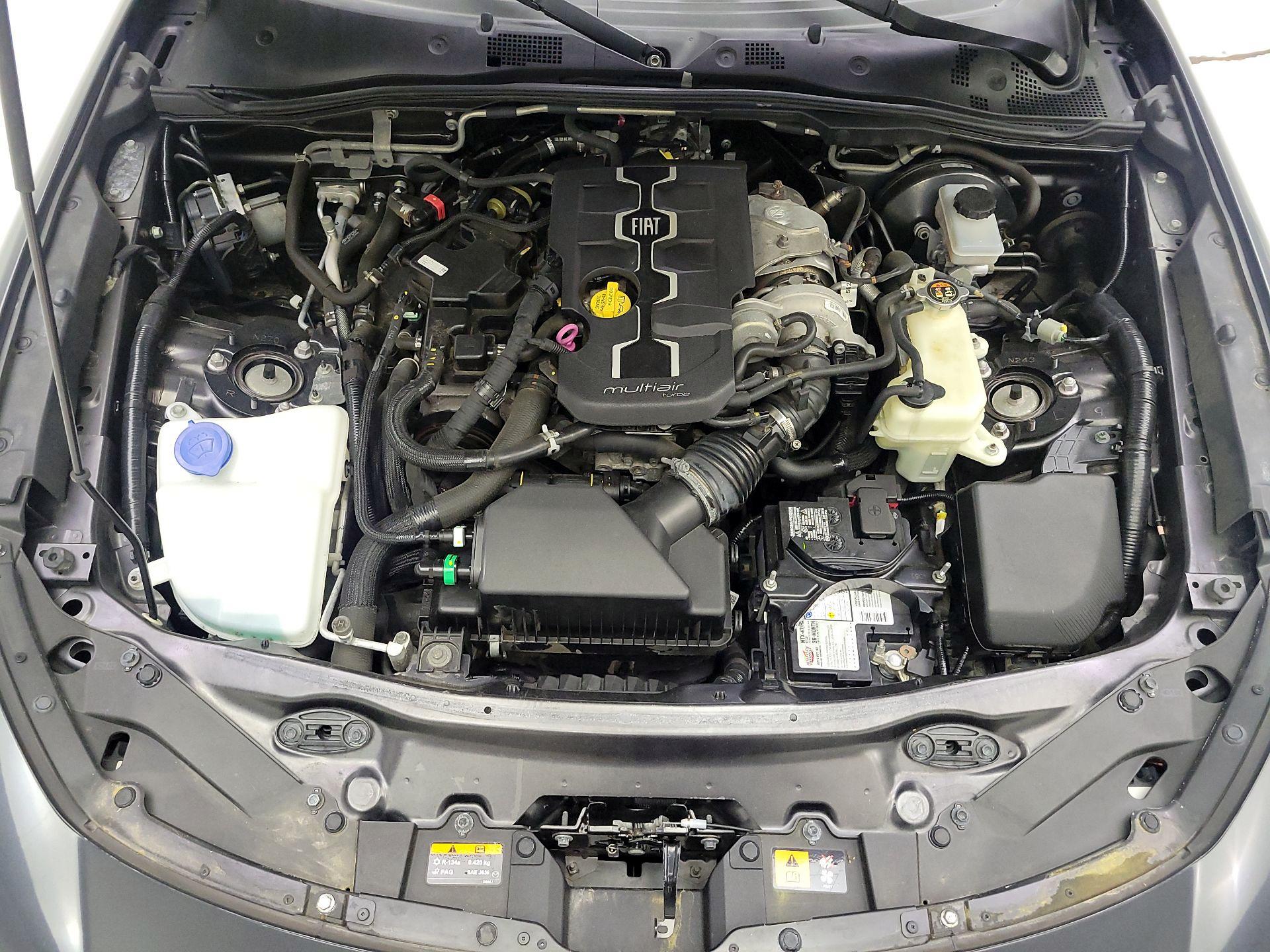 Thumbnail: 2017 Fiat 124 Spider - 19