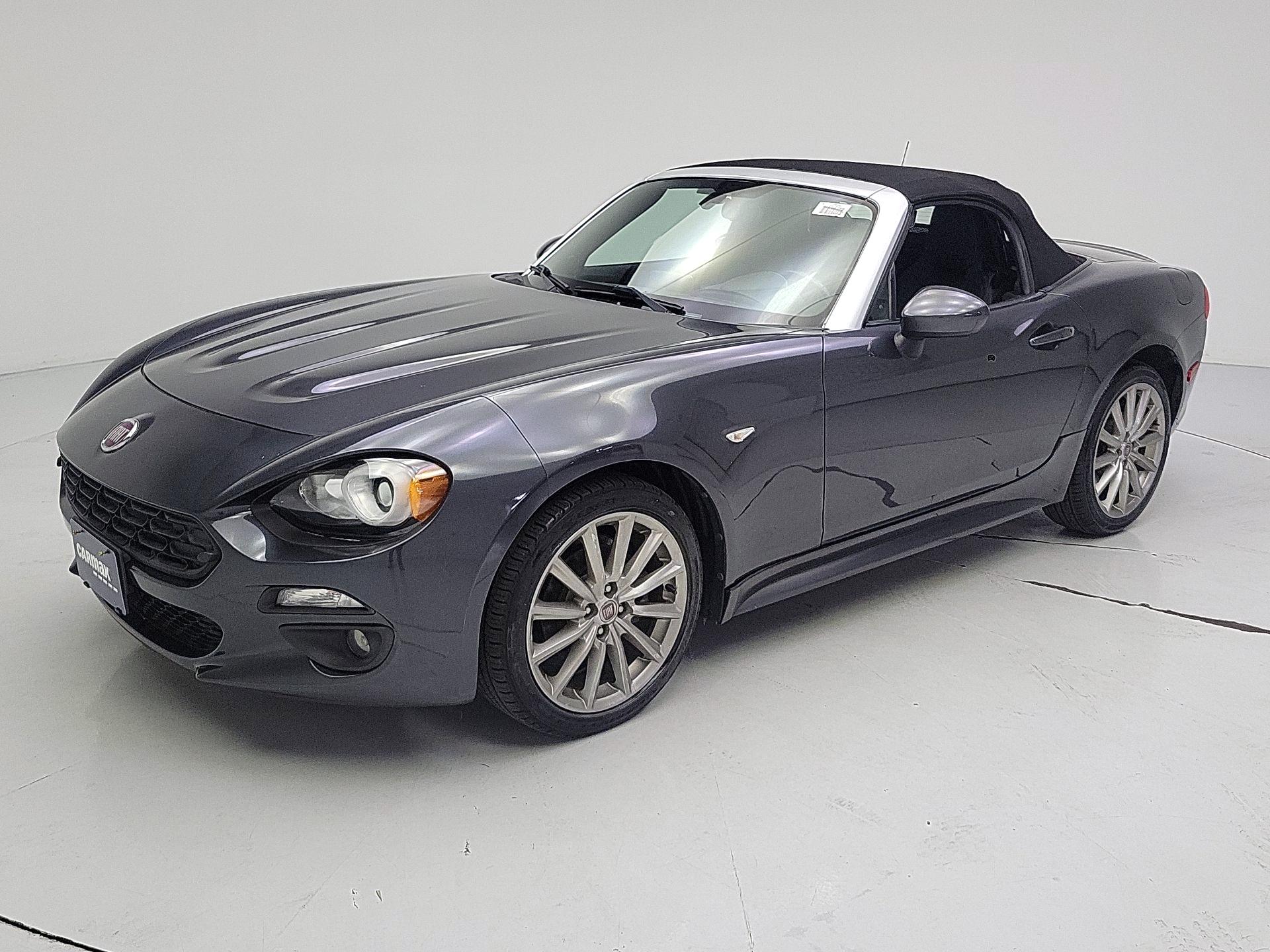 Thumbnail: 2017 Fiat 124 Spider - 3