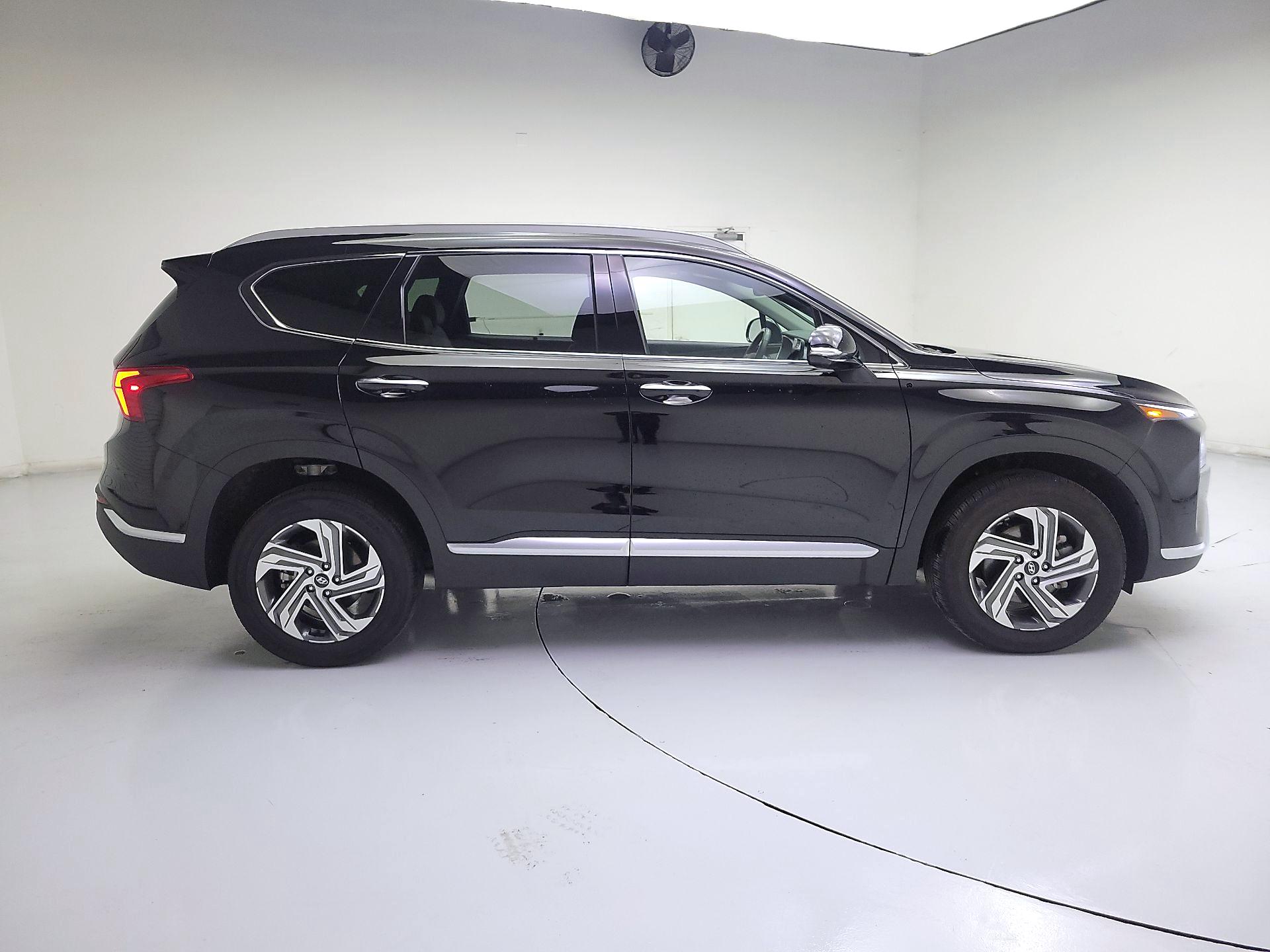 Thumbnail: 2023 Hyundai Santa Fe - 4