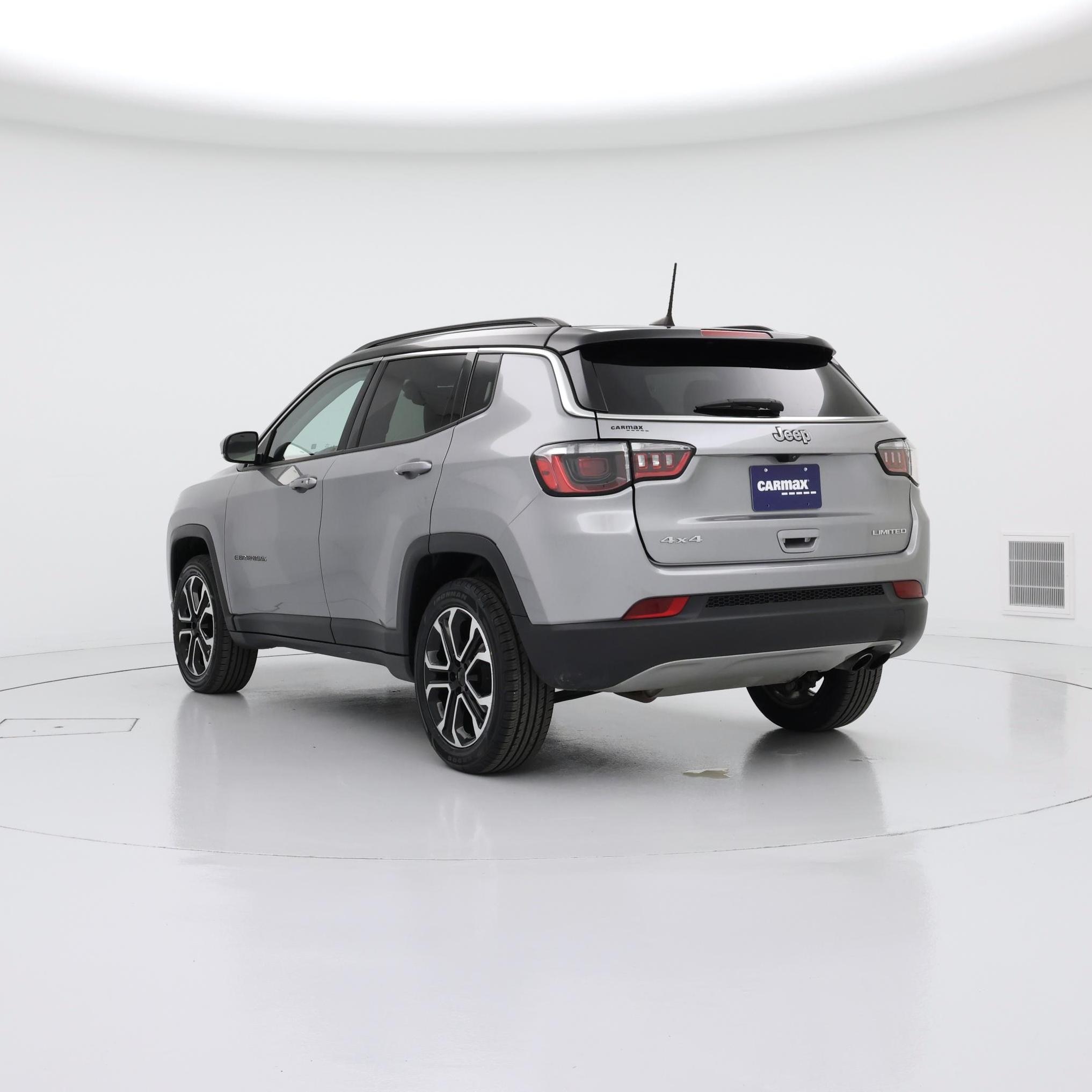 Thumbnail: 2022 Jeep Compass - 2