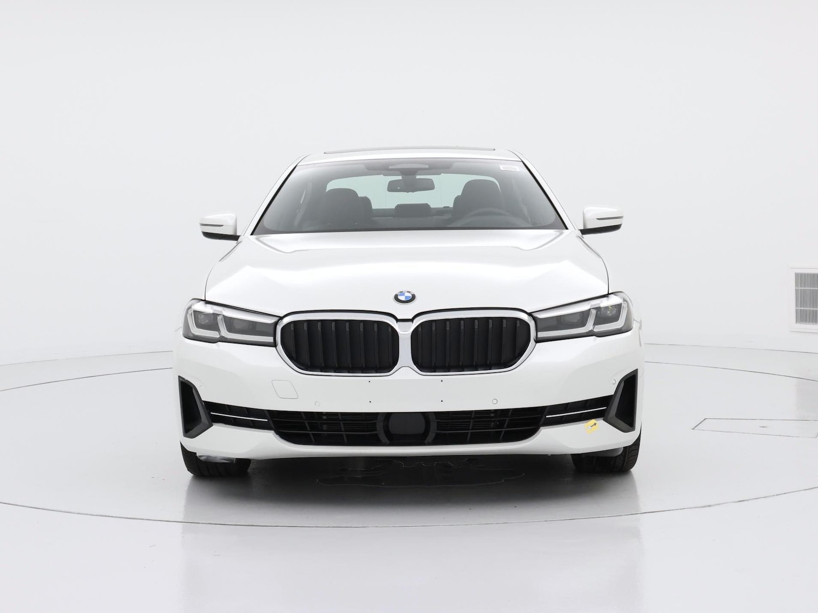 2021 BMW 5 Series 530i - Photo 6