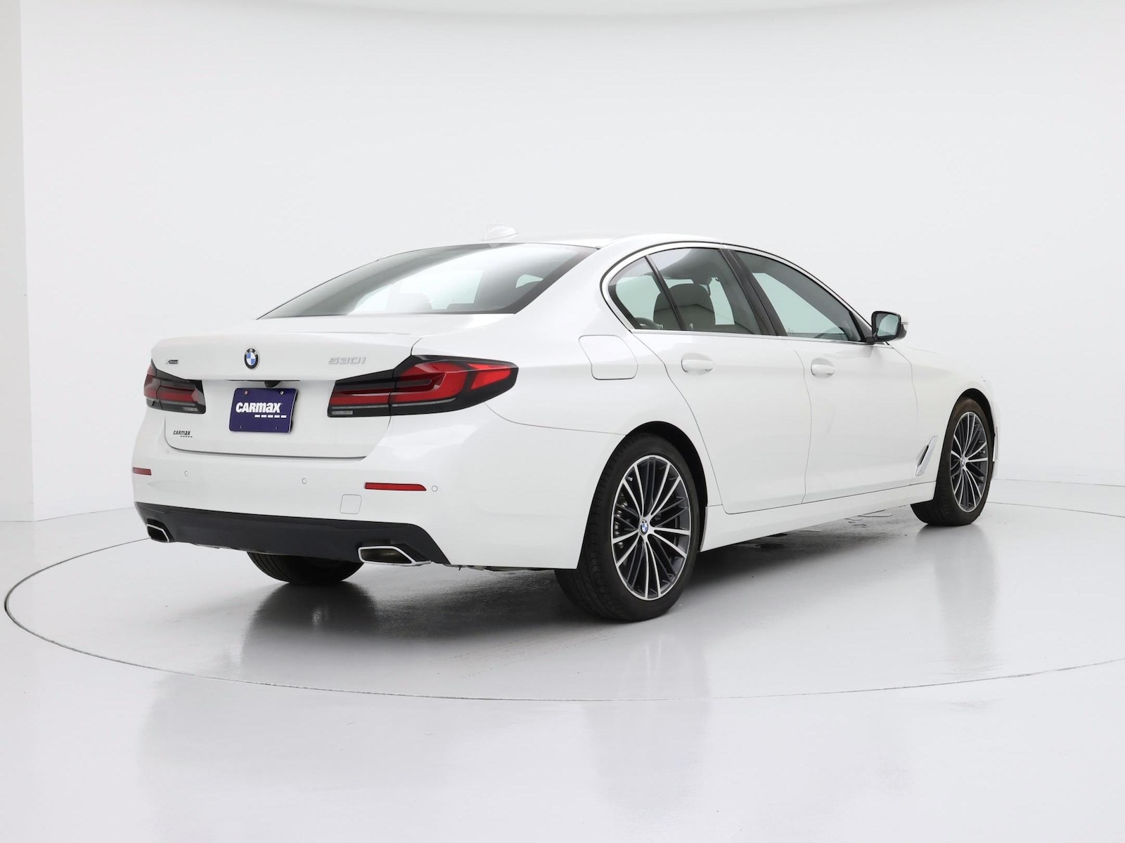 2021 BMW 5 Series 530i - Photo 9